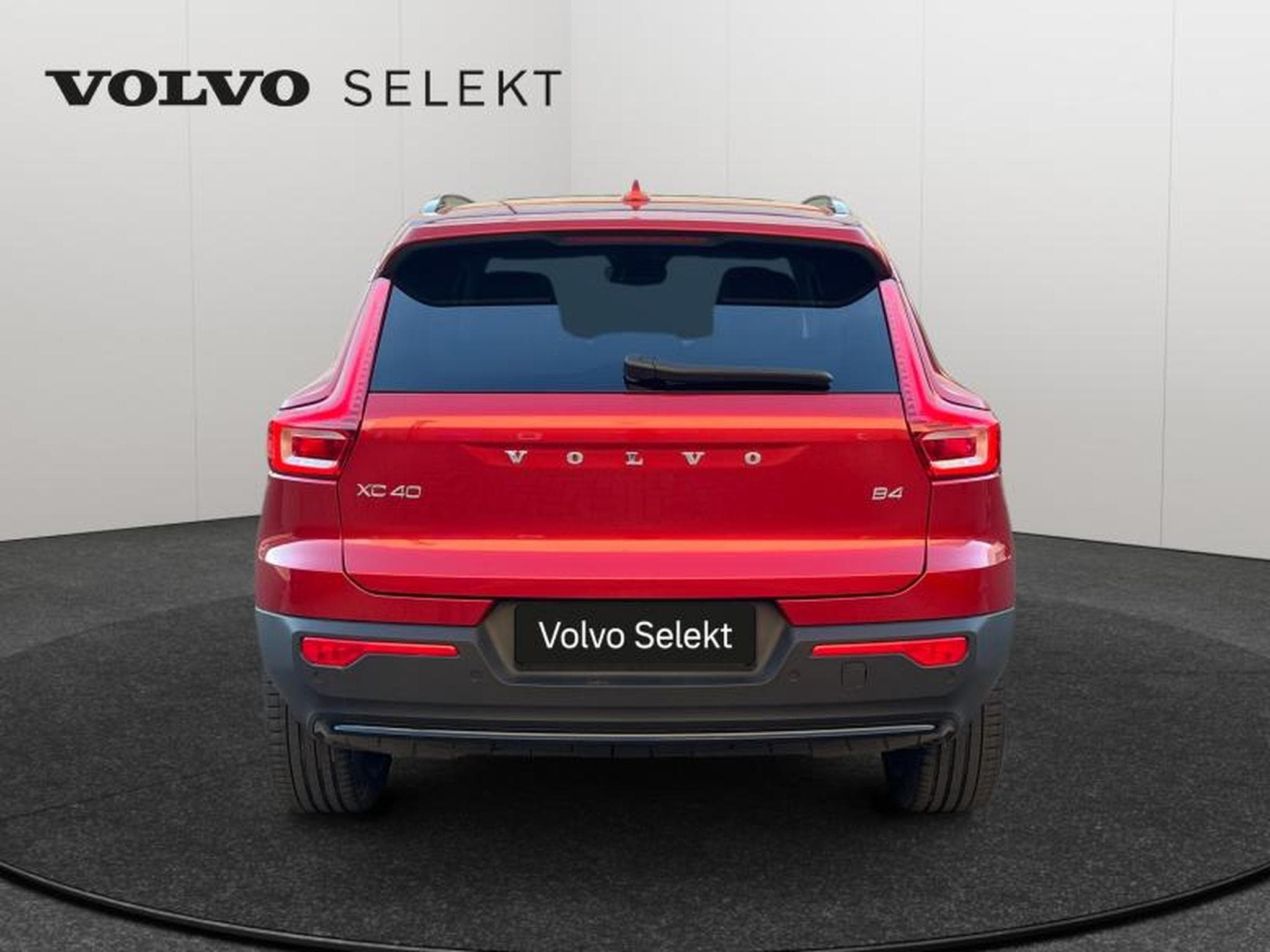 Volvo XC40 B4 Ultimate /Essence (2024) - Photo 6