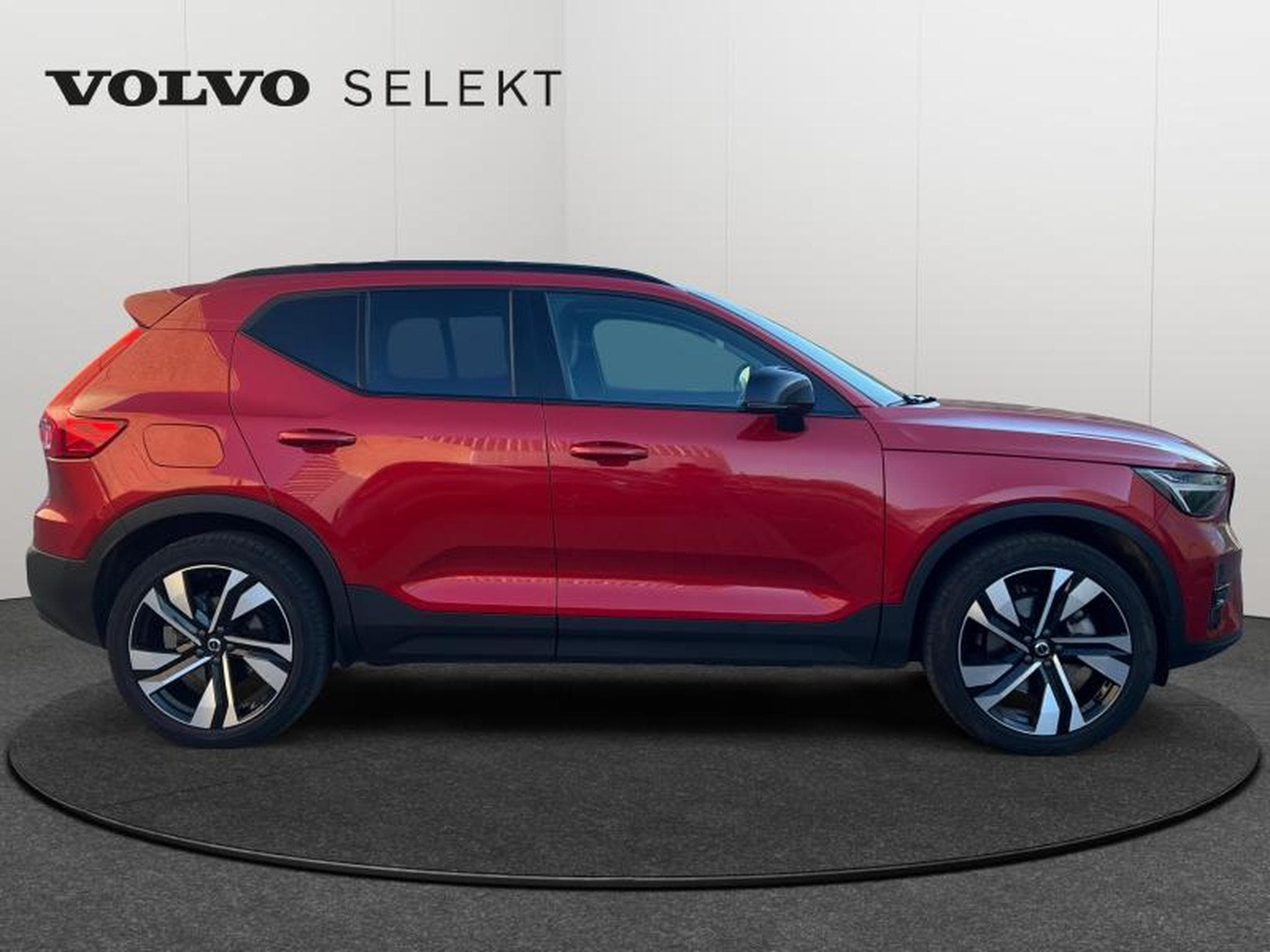 Volvo XC40 B4 Ultimate /Essence (2024) - Photo 7