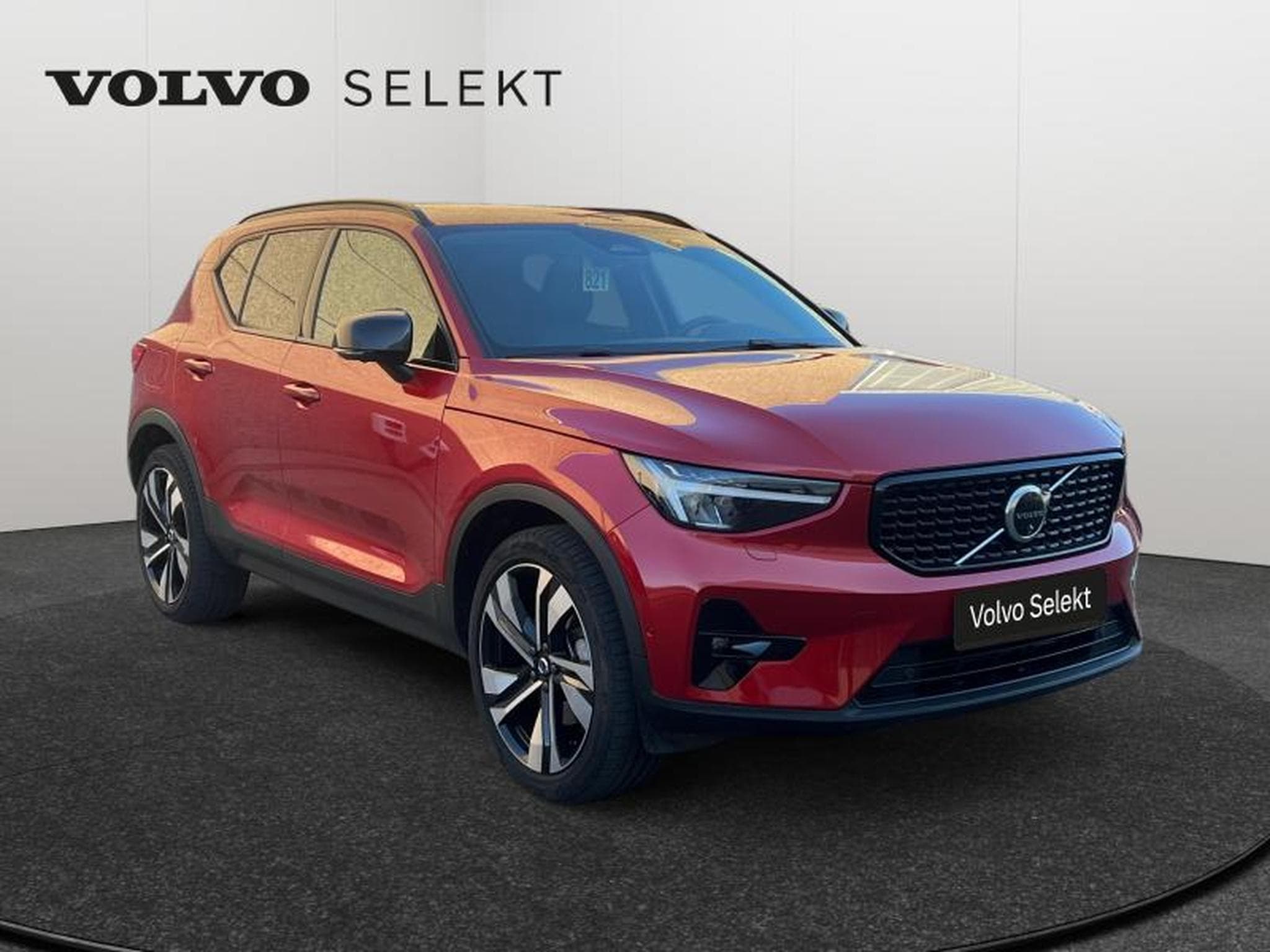 Volvo XC40 B4 Ultimate /Essence (2024) - Photo 8