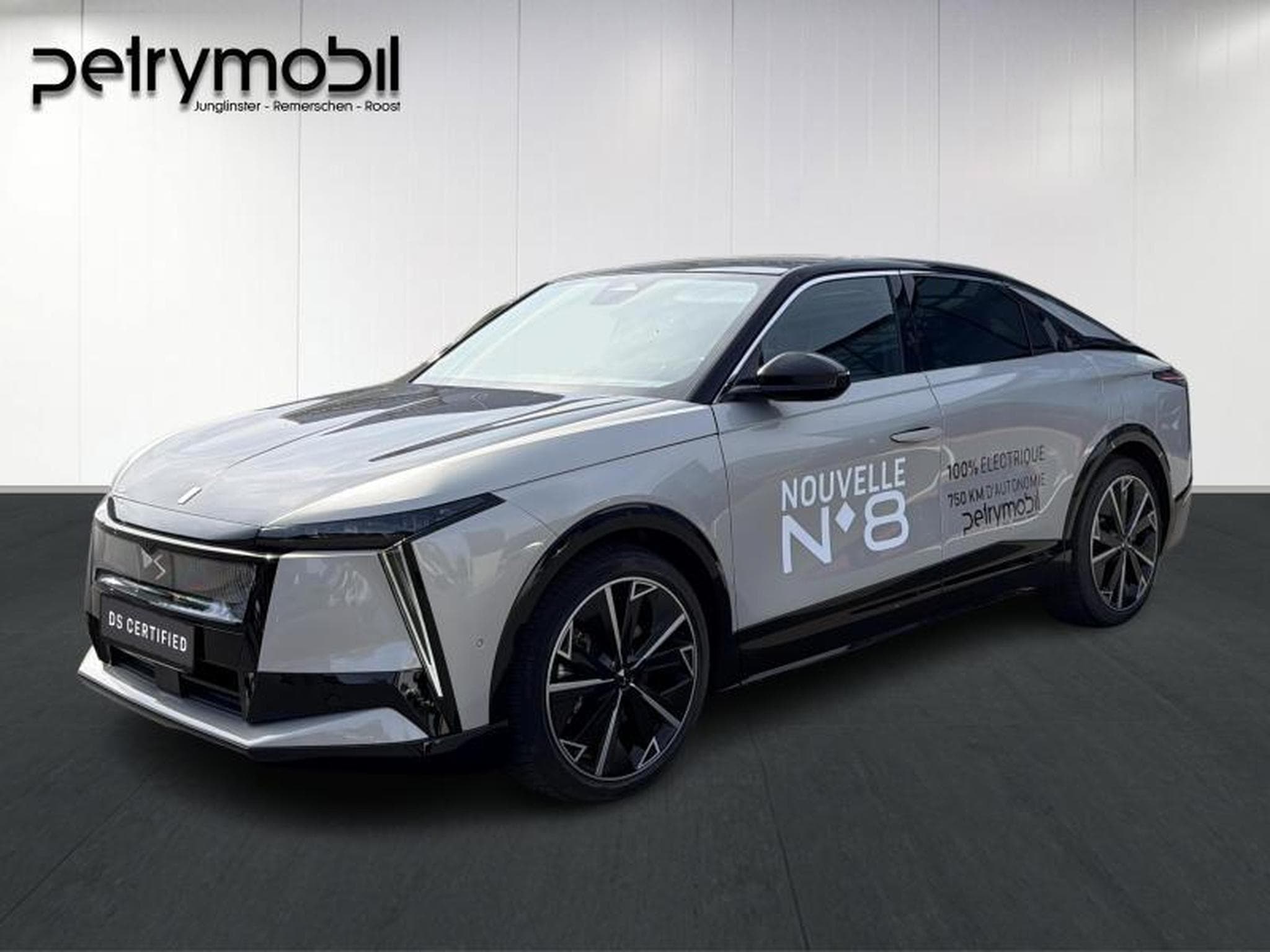DS Automobiles DS8 JULES VENRE (2025) - Photo 1