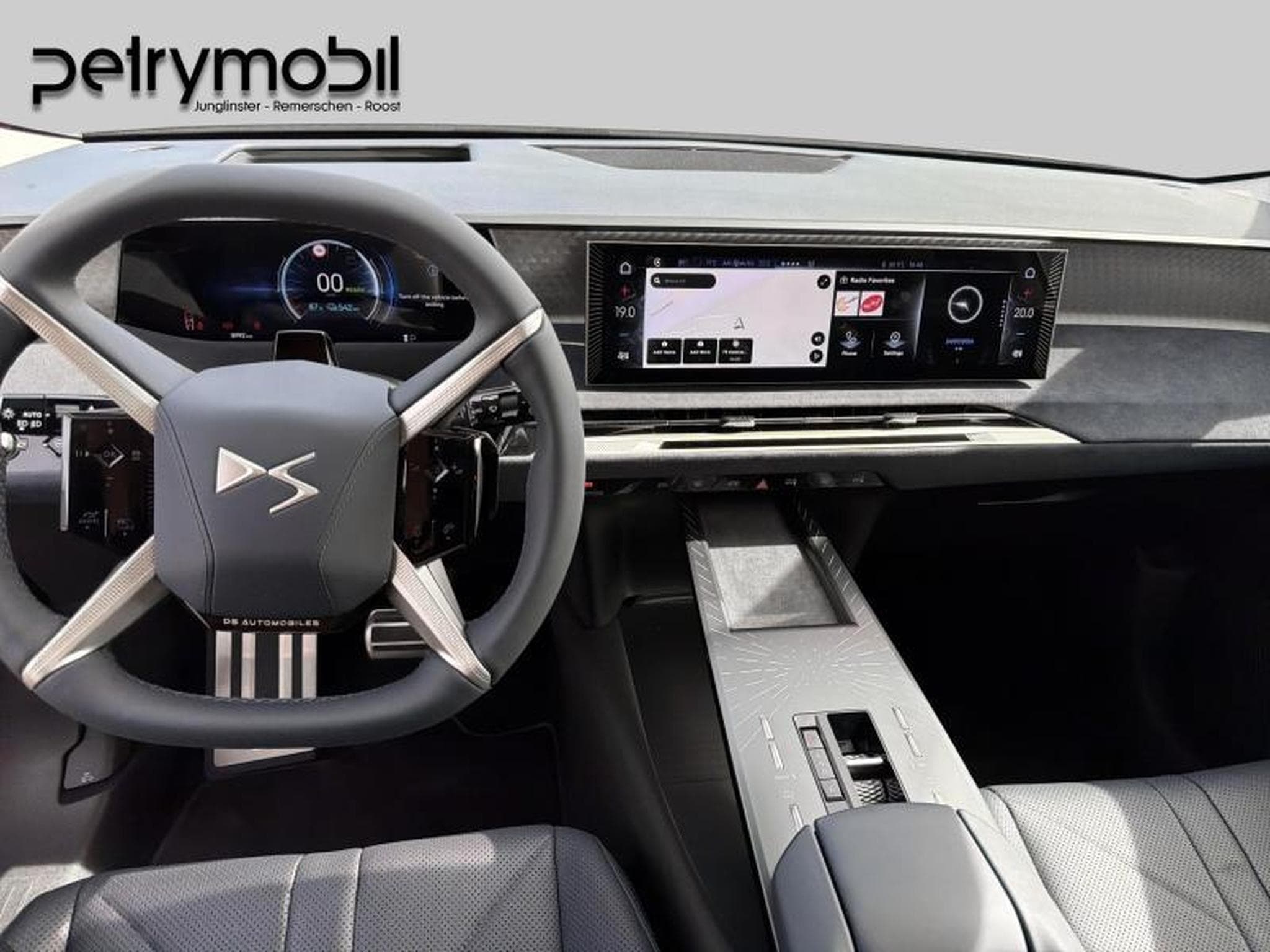 DS Automobiles DS8 JULES VENRE (2025) - Photo 13
