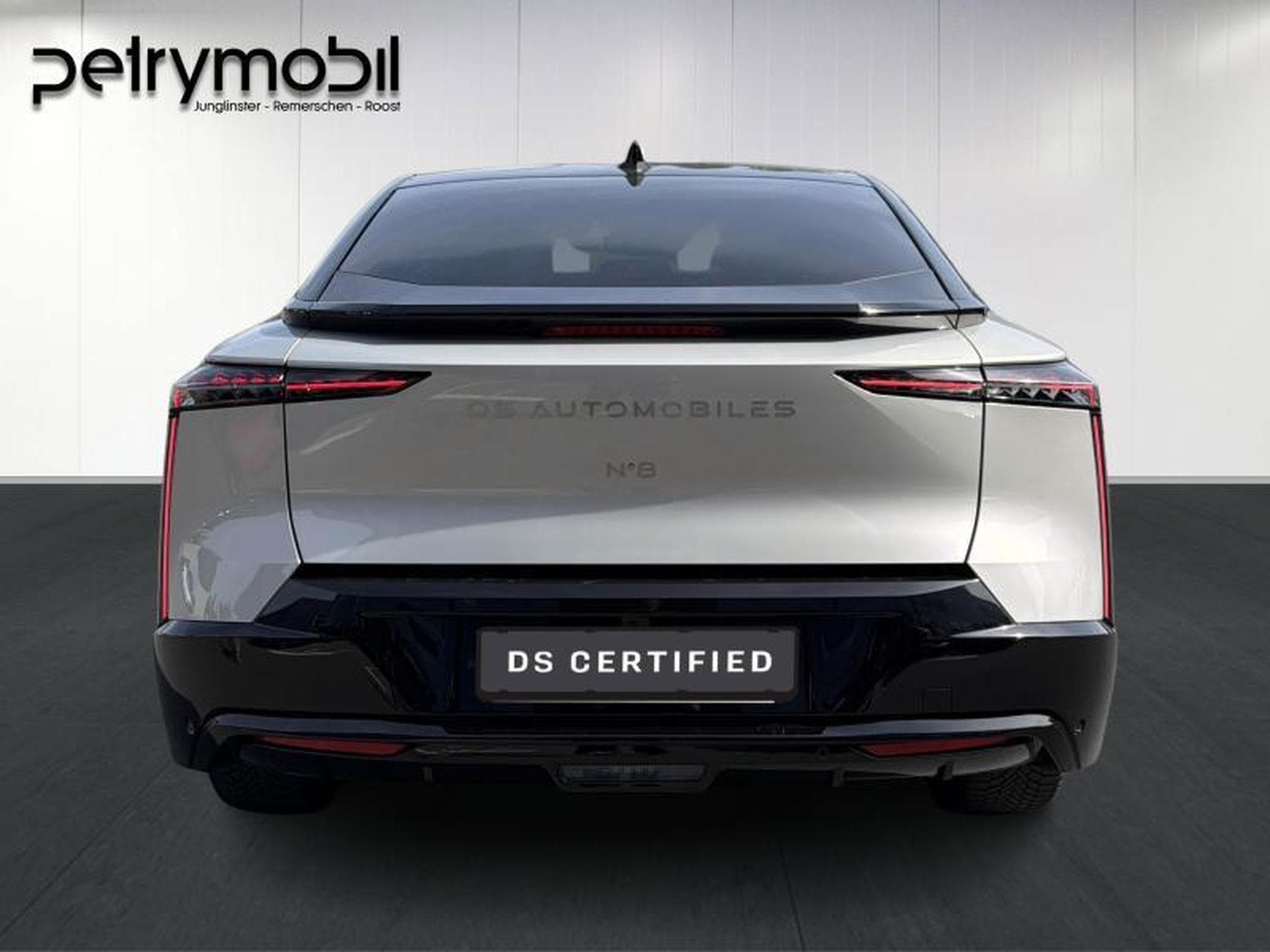 DS Automobiles DS8 JULES VENRE (2025) - Photo 5