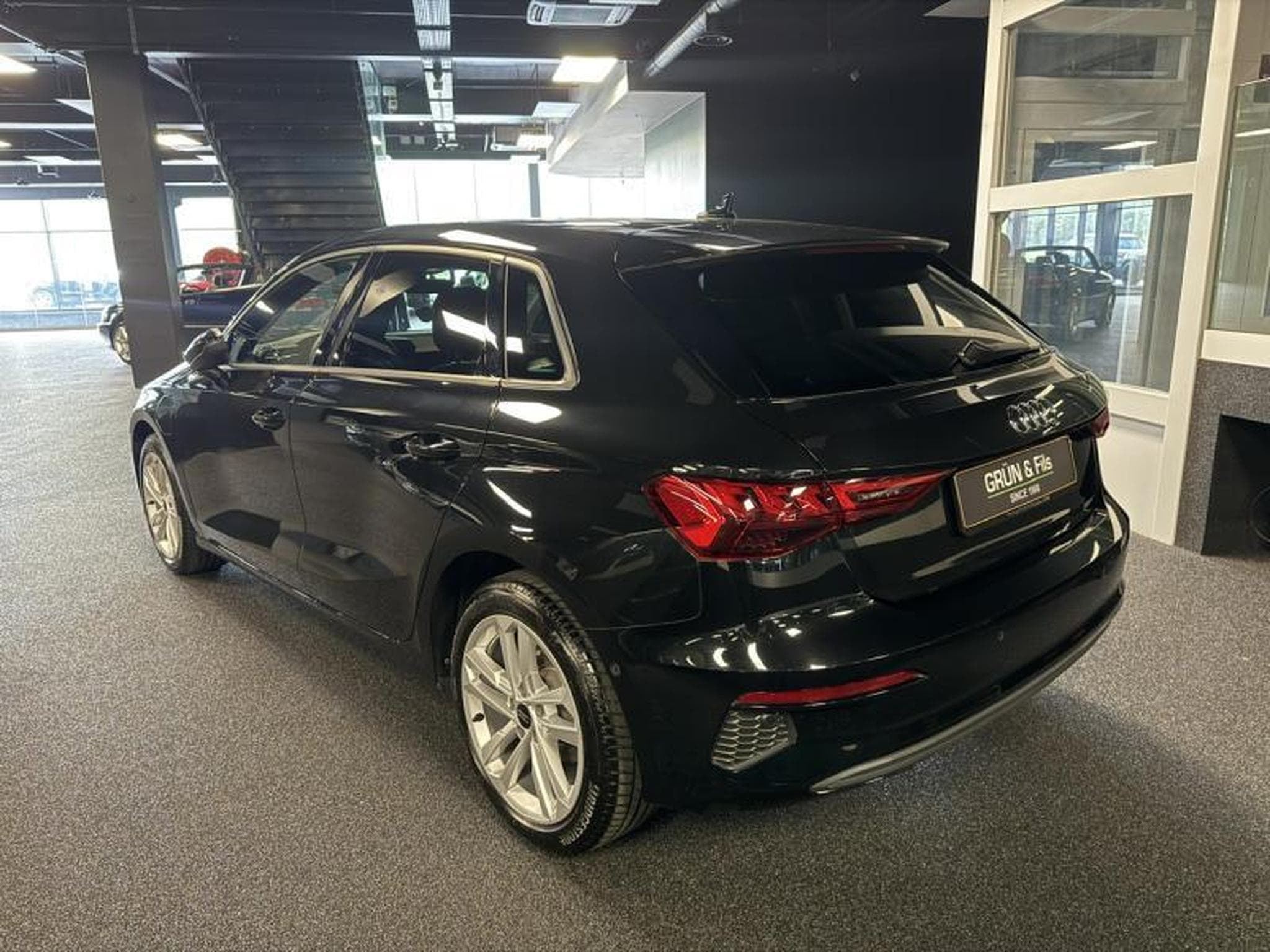 Audi A3 SB 40 TFSI E (2024) - Photo 6