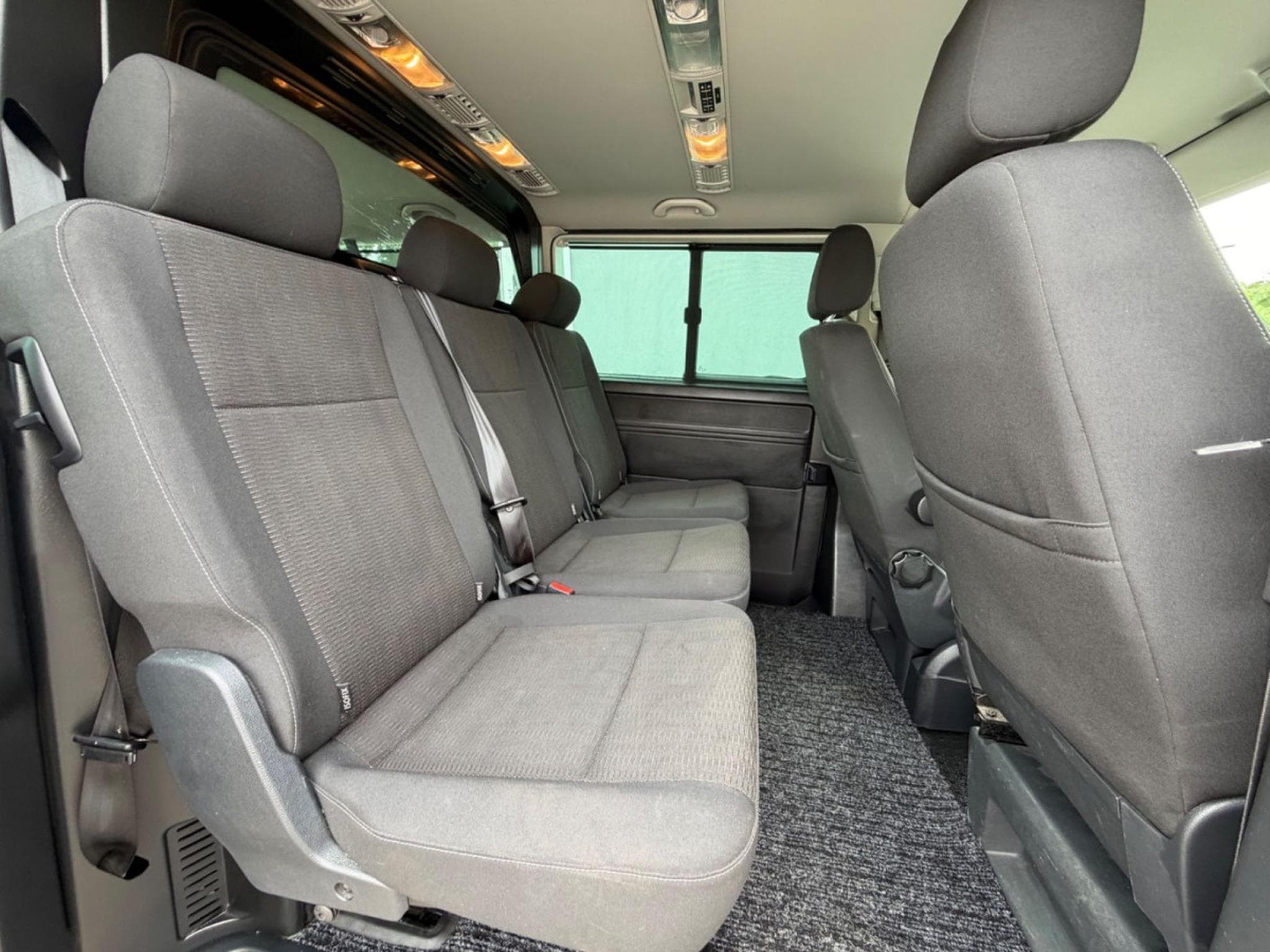 VW T6.1 T6 Caravelle 204PS/DSG/LED/5xSitzer/EL.TÜREN (2016) - Photo 11