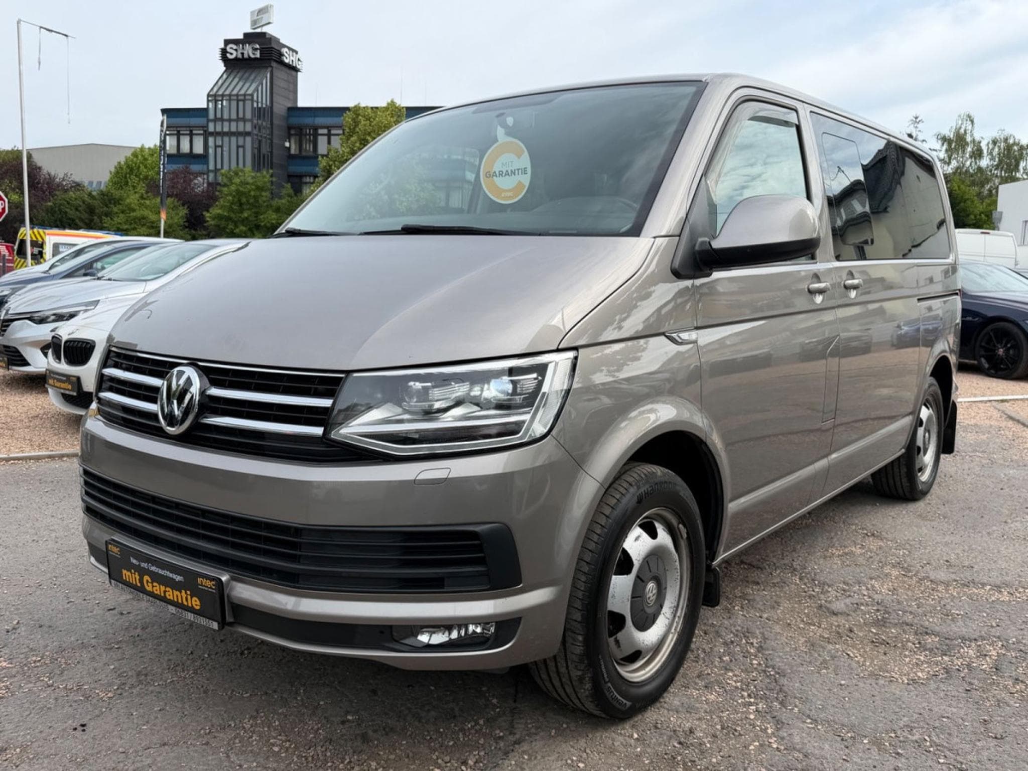 VW T6.1 T6 Caravelle 204PS/DSG/LED/5xSitzer/EL.TÜREN (2016) - Photo 2