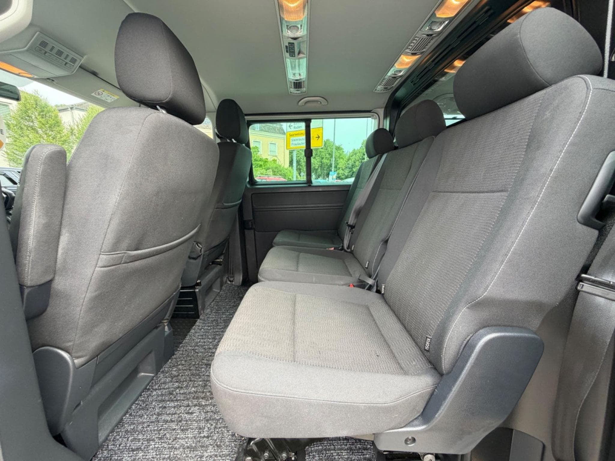 VW T6.1 T6 Caravelle 204PS/DSG/LED/5xSitzer/EL.TÜREN (2016) - Photo 9