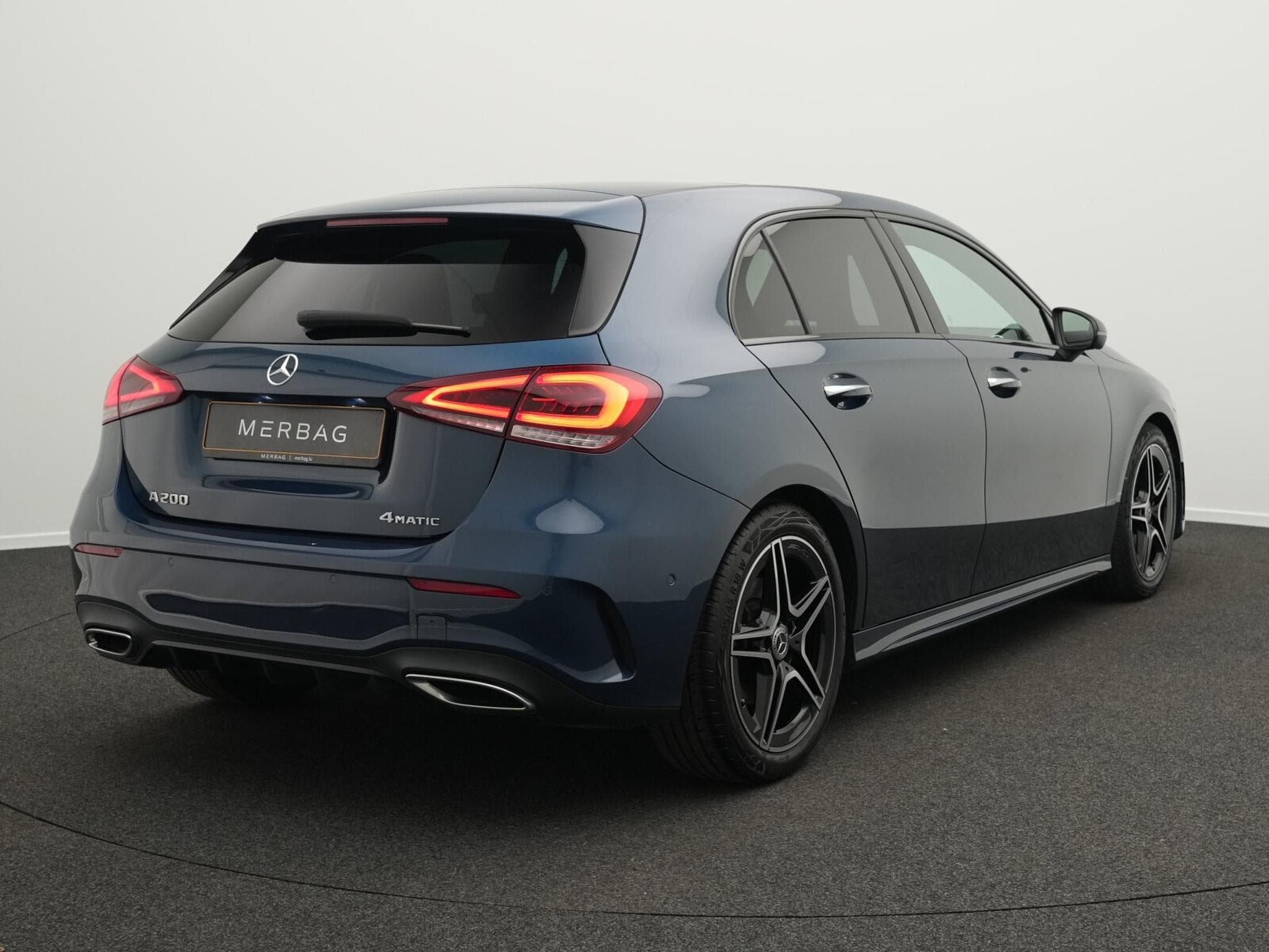 Mercedes A 200 4MATIC AMG-Line (2022) - Photo 3