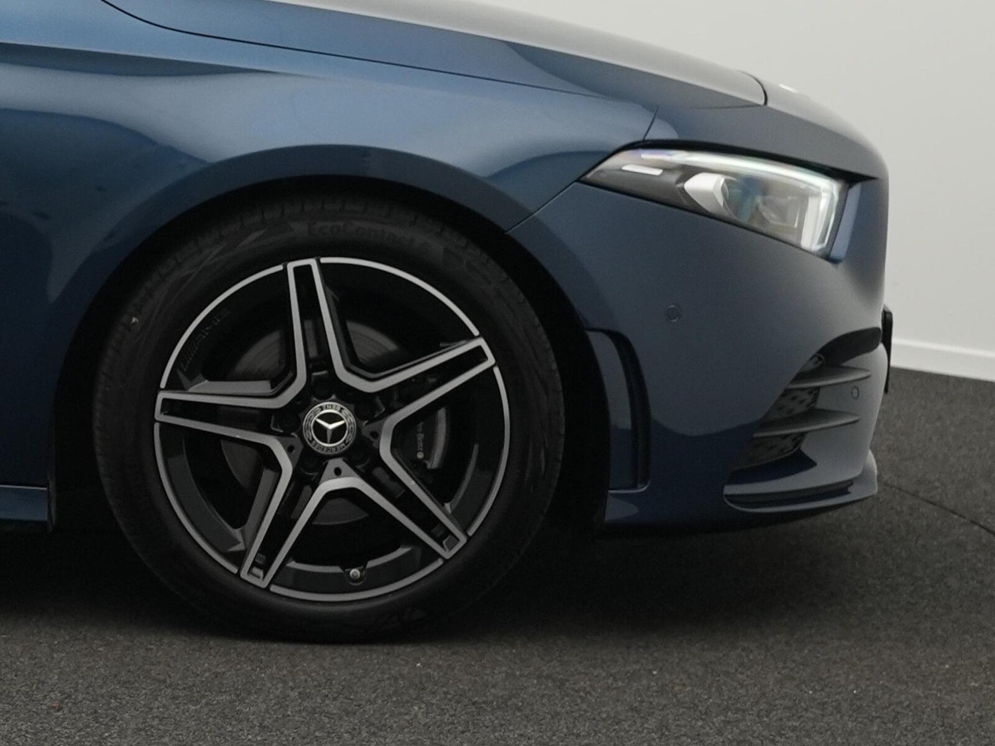 Mercedes A 200 4MATIC AMG-Line (2022) - Photo 6