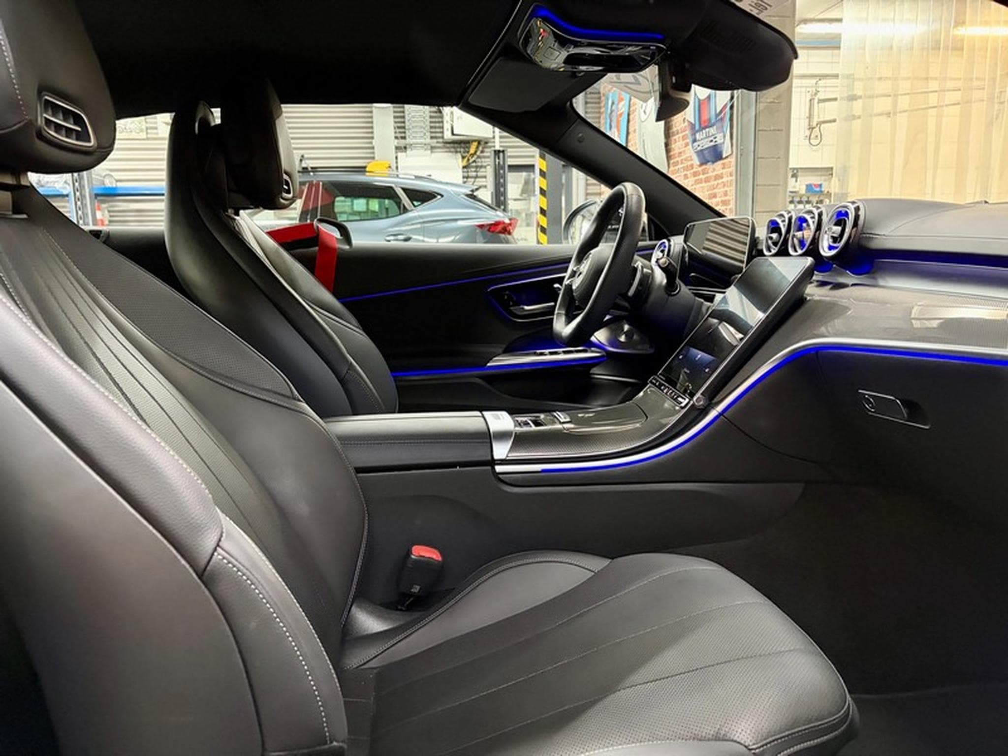 Mercedes CLE 300 CLE 300 cabrio 2.0 258cv Auto 4Matic AMG-LINE (2025) - Foto 8
