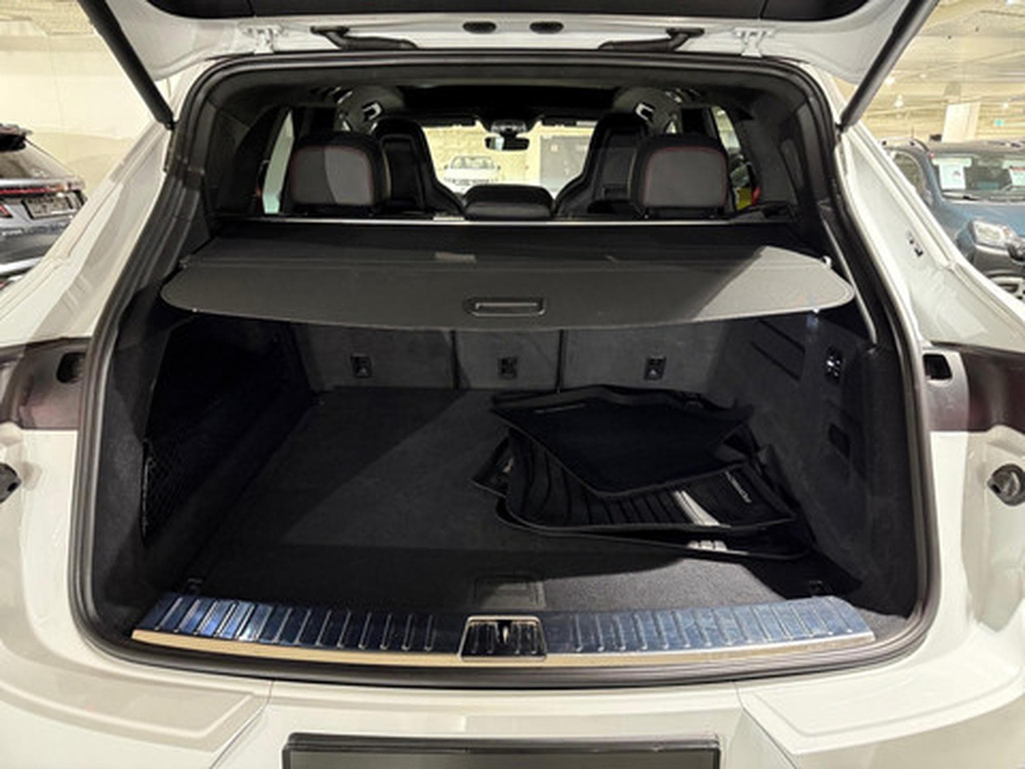 Porsche Cayenne 4.0 GTS (2025) - Photo 14