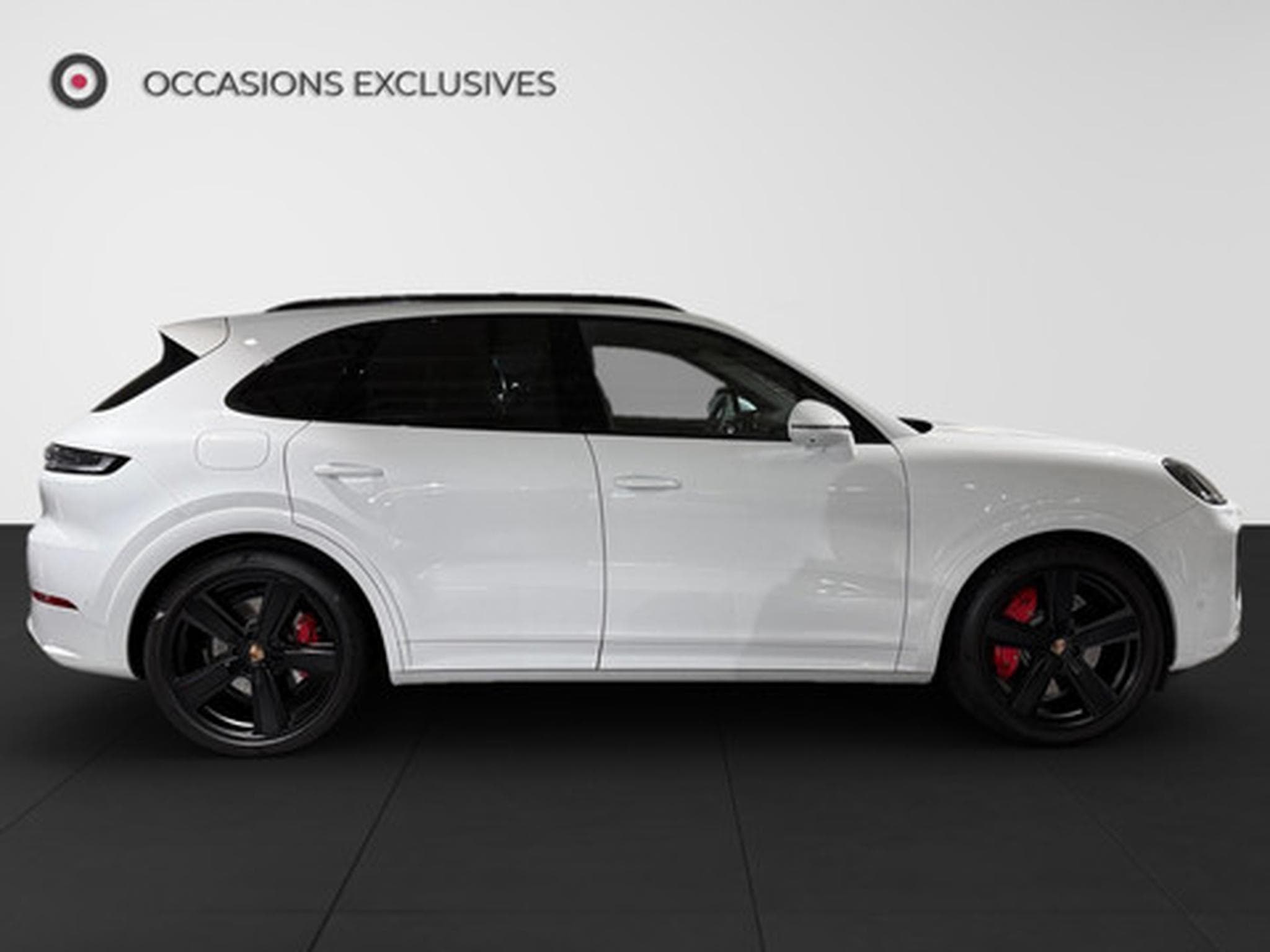 Porsche Cayenne 4.0 GTS (2025) - Photo 18