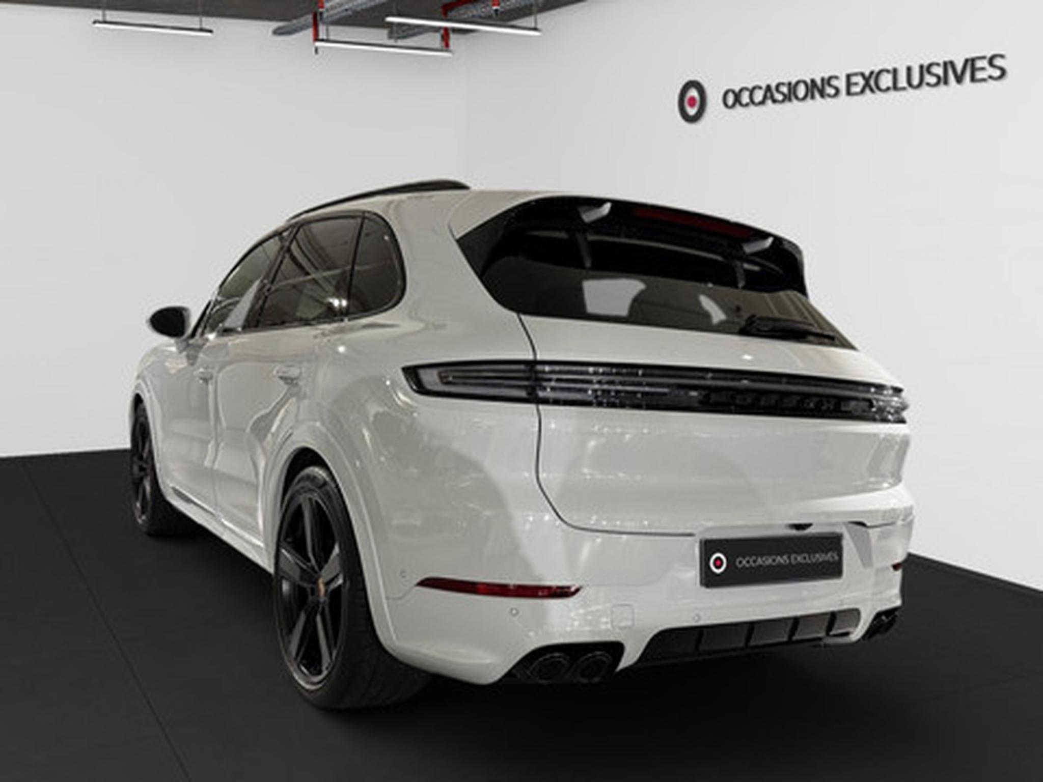Porsche Cayenne 4.0 GTS (2025) - Photo 20