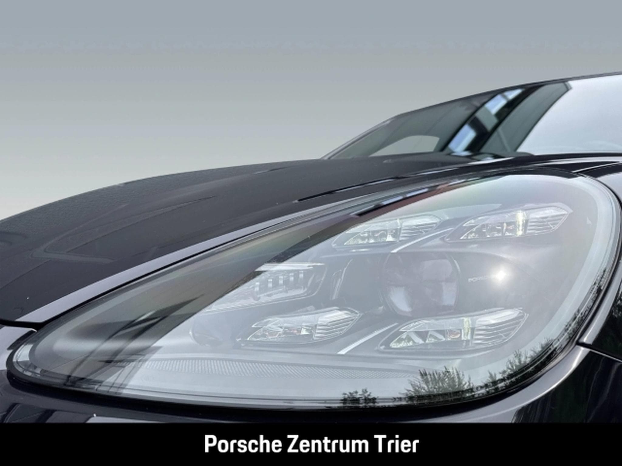 Porsche Cayenne S E-Hybrid Nachtsicht HA-Lenkung (2020) - Photo 11