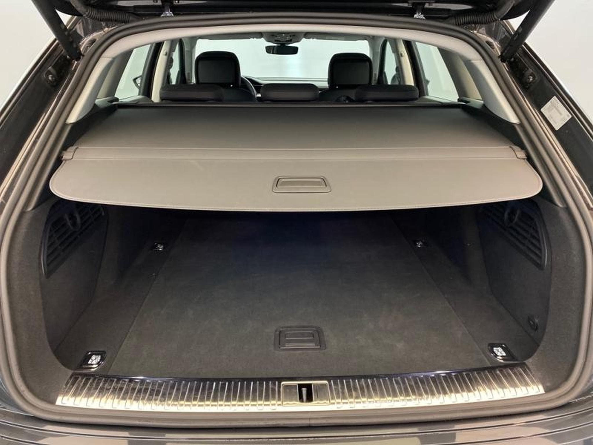Audi e-tron 55 408ch e-quattro (2021) - Photo 13