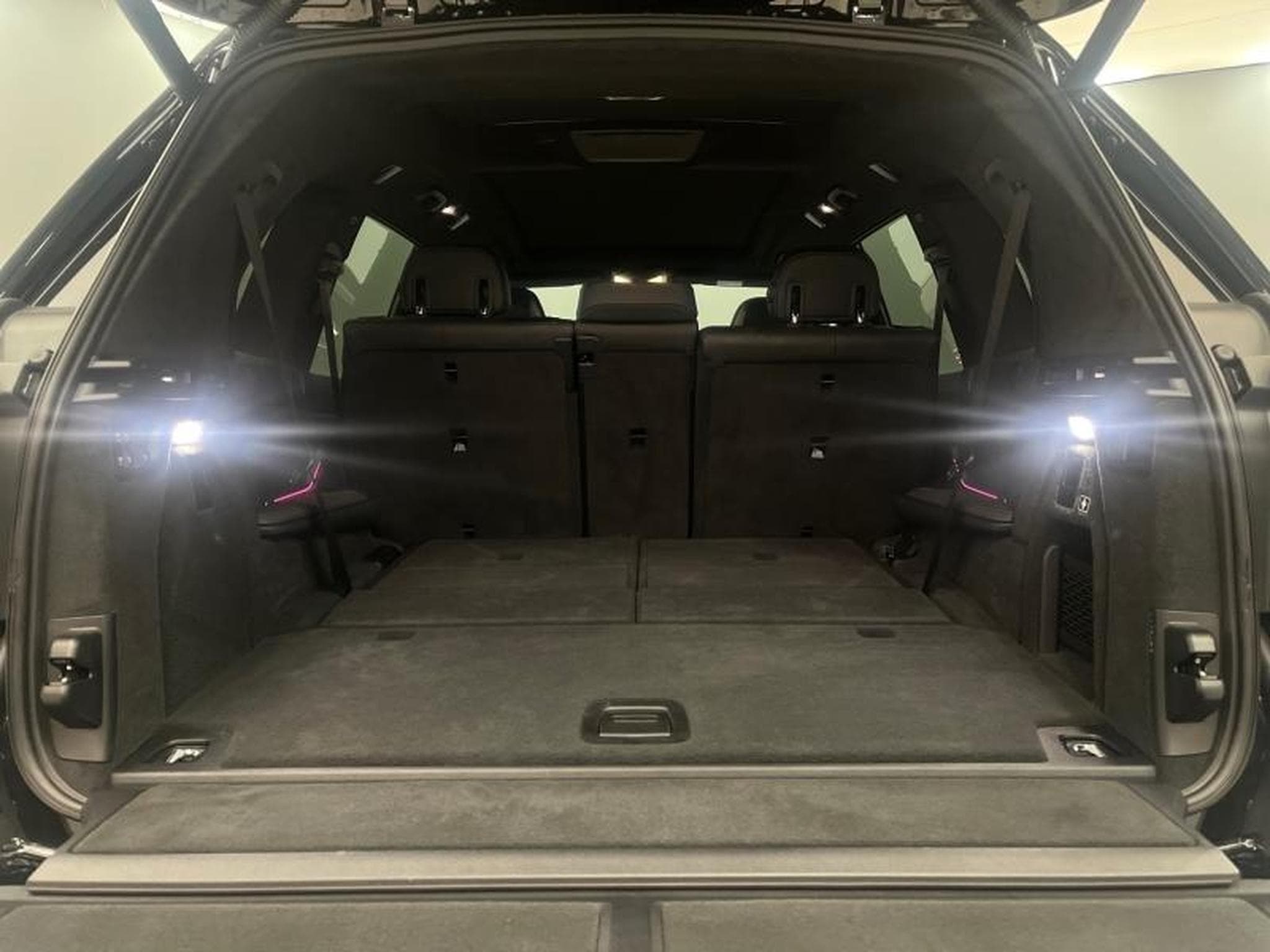 BMW X7 M60iA xDrive 530ch M Performance (2023) - Photo 18