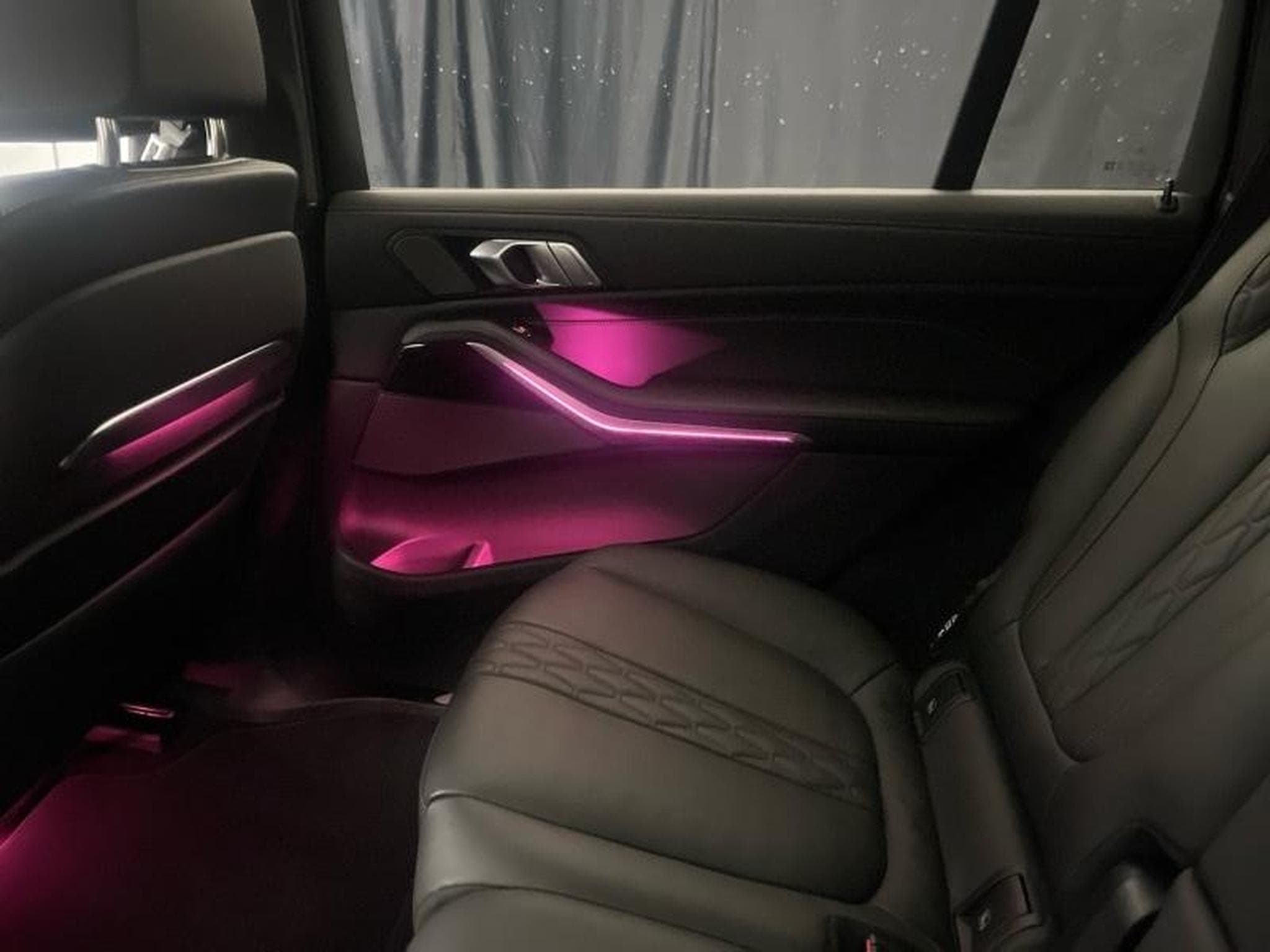 BMW X7 M60iA xDrive 530ch M Performance (2023) - Photo 22