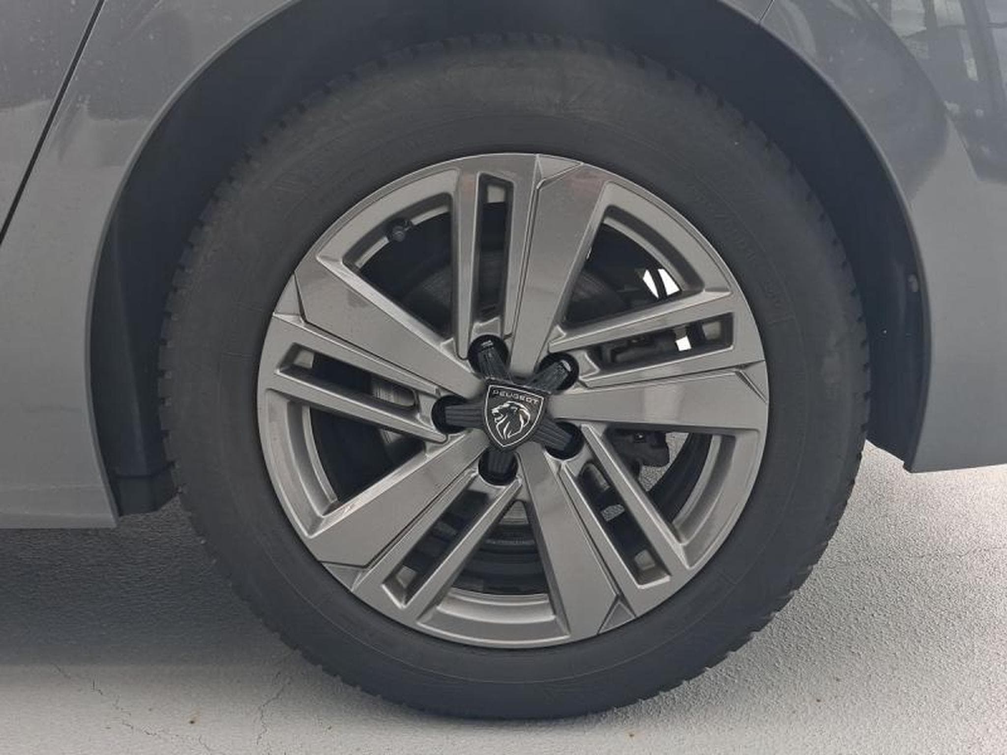 PEUGEOT 308 1.2 130ch S&S Active Pack (2024) - Photo 9