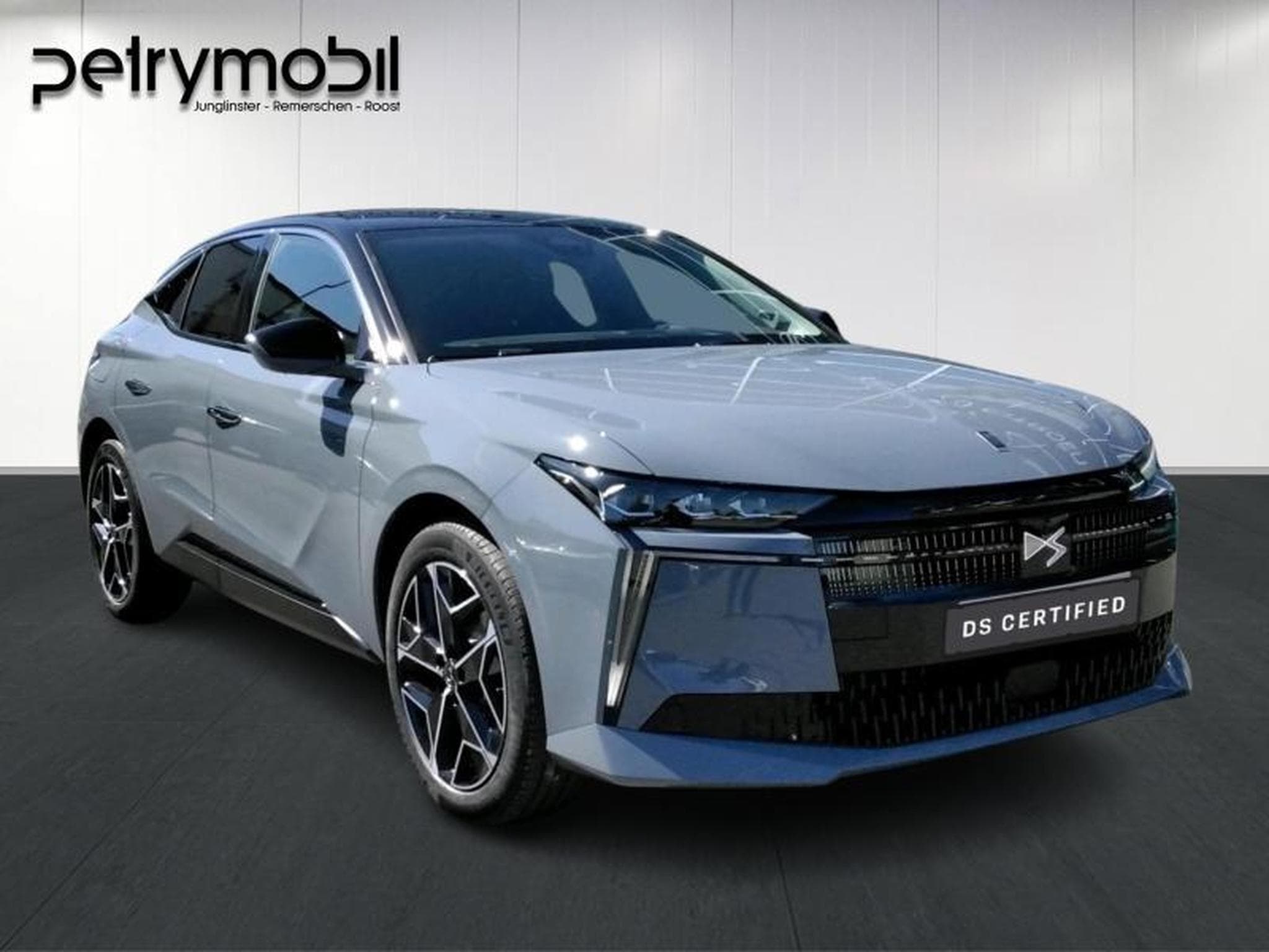 DS Automobiles N°4 ETOILE (2026) - Photo 3