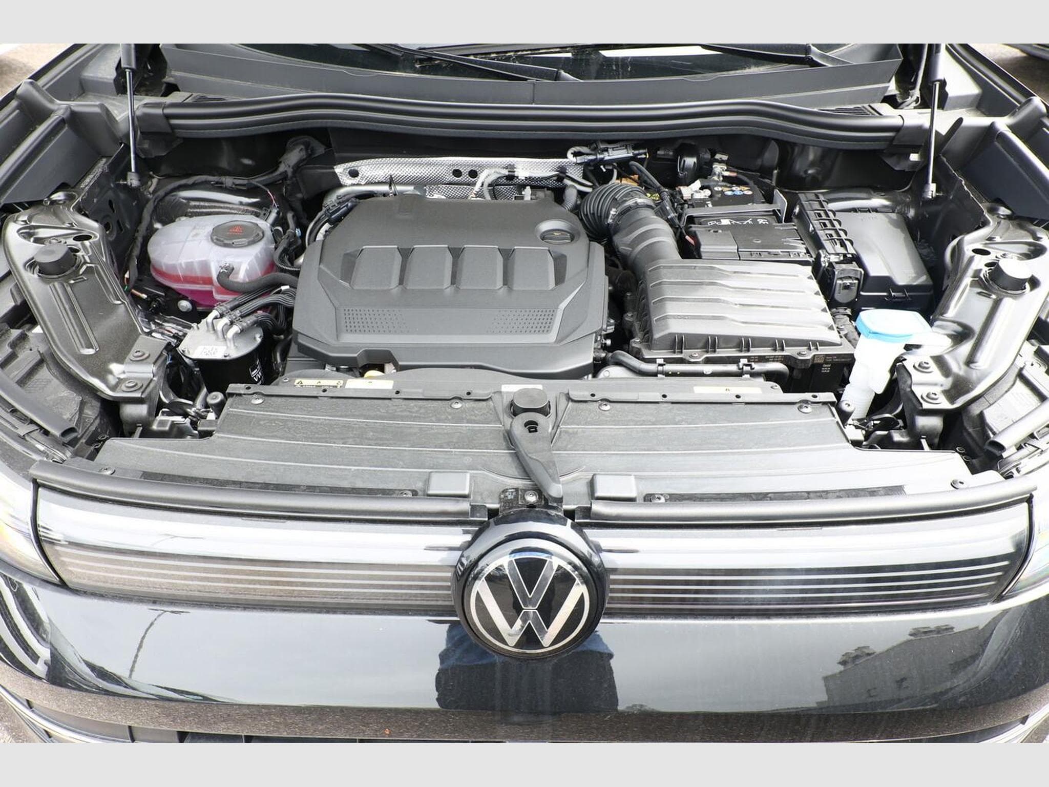 VW Tiguan DSG LED+ Nav (2026) - Foto 12