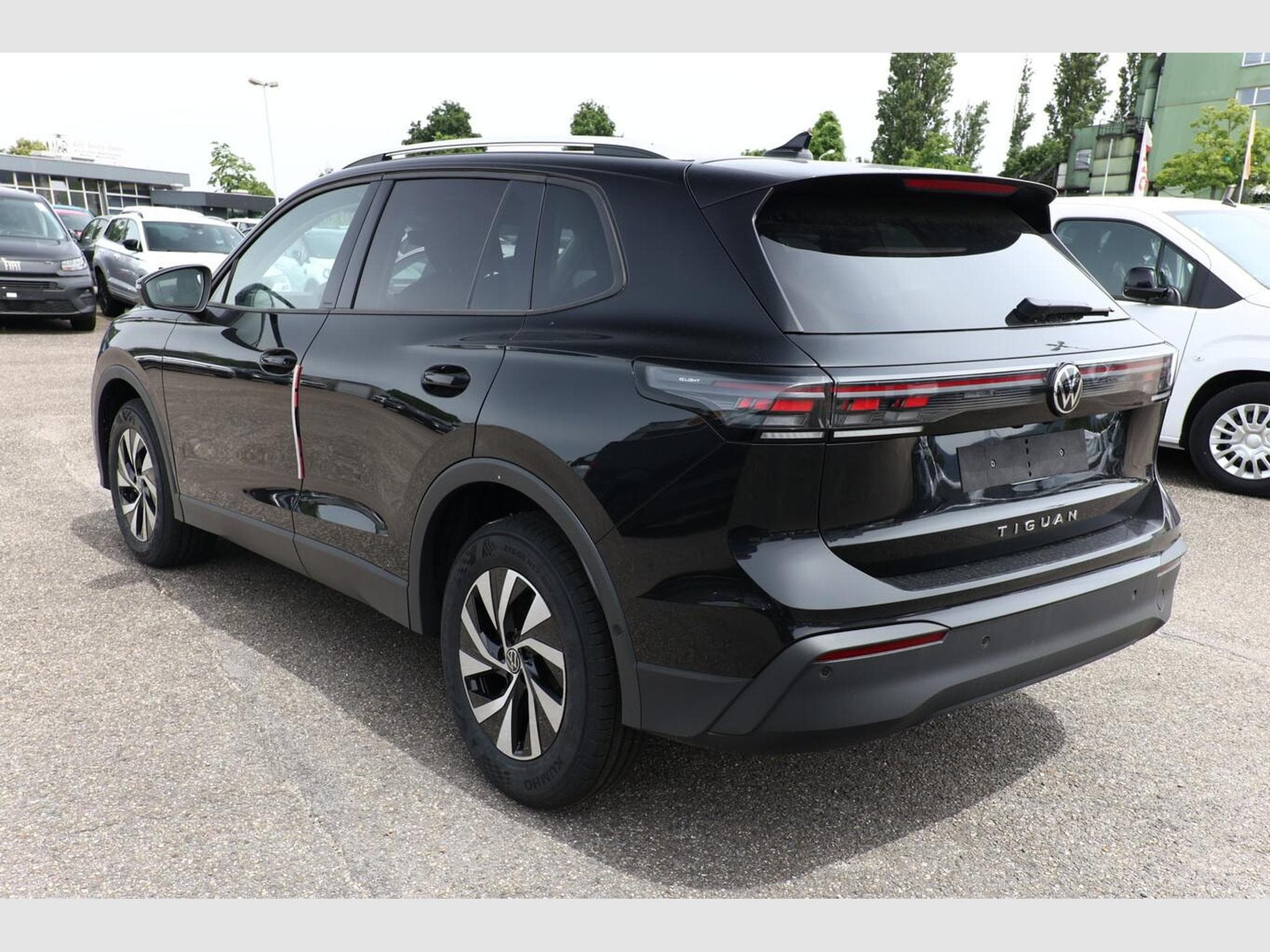 VW Tiguan DSG LED+ Nav (2026) - Foto 4