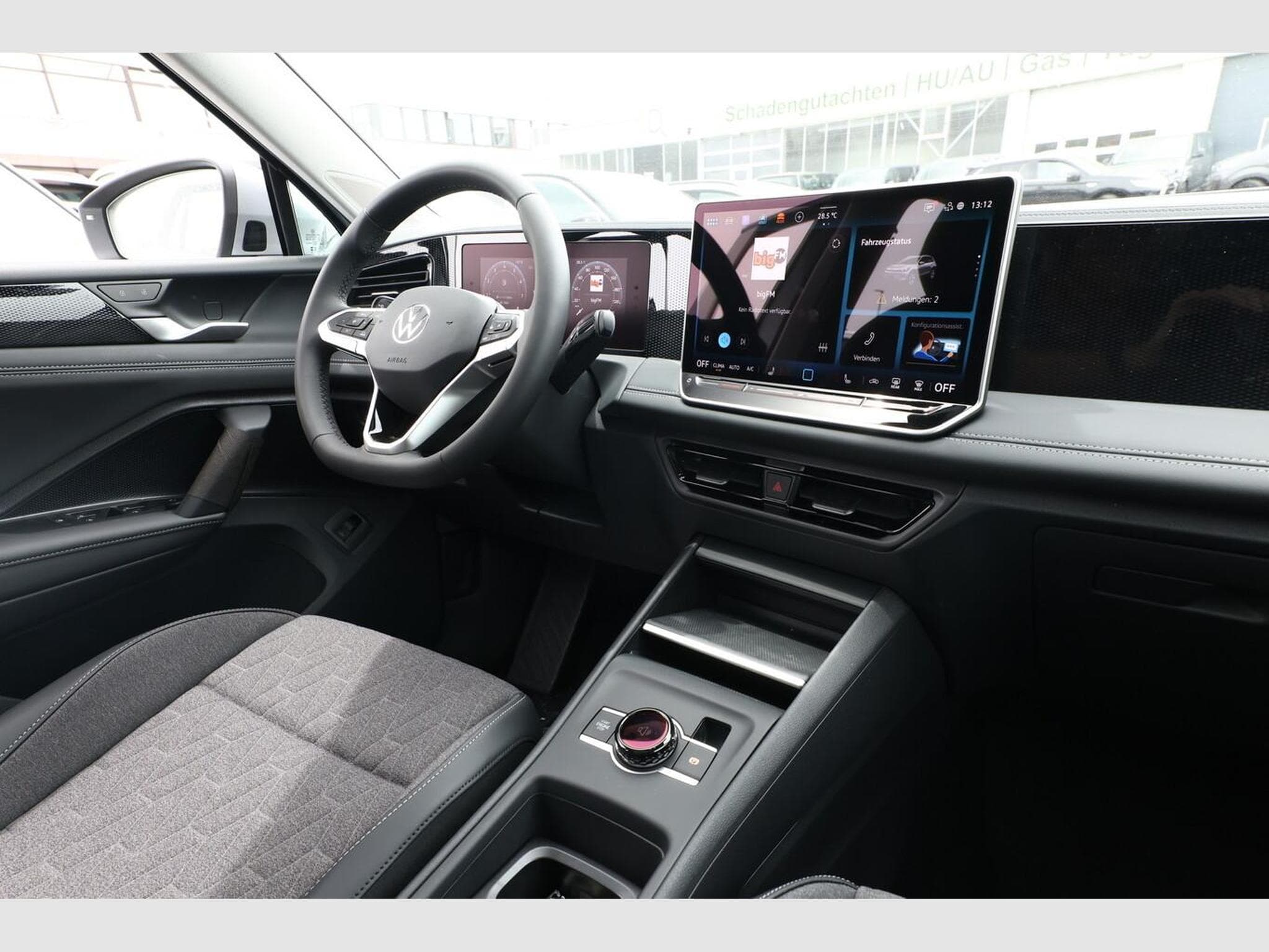 VW Tiguan DSG LED+ IQ.DRIVE (2026) - Foto 9