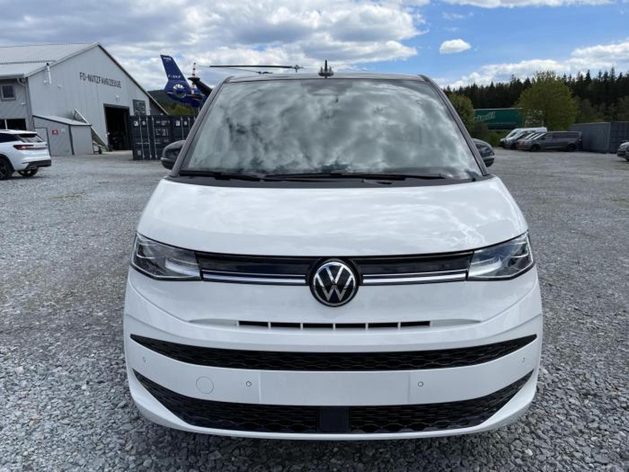 VW T7 Life (2026) - Photo 10