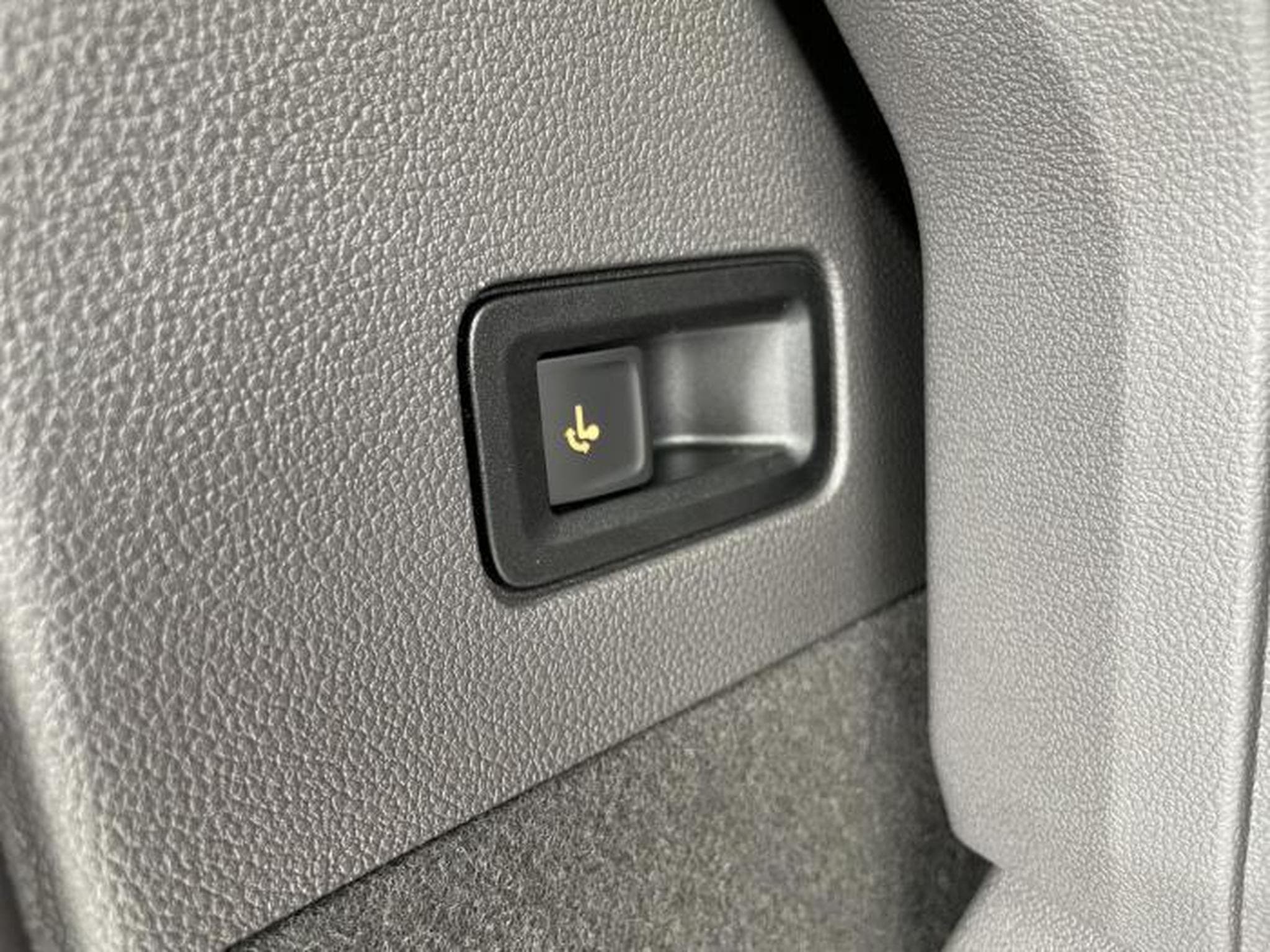 VW T7 Life (2026) - Photo 15