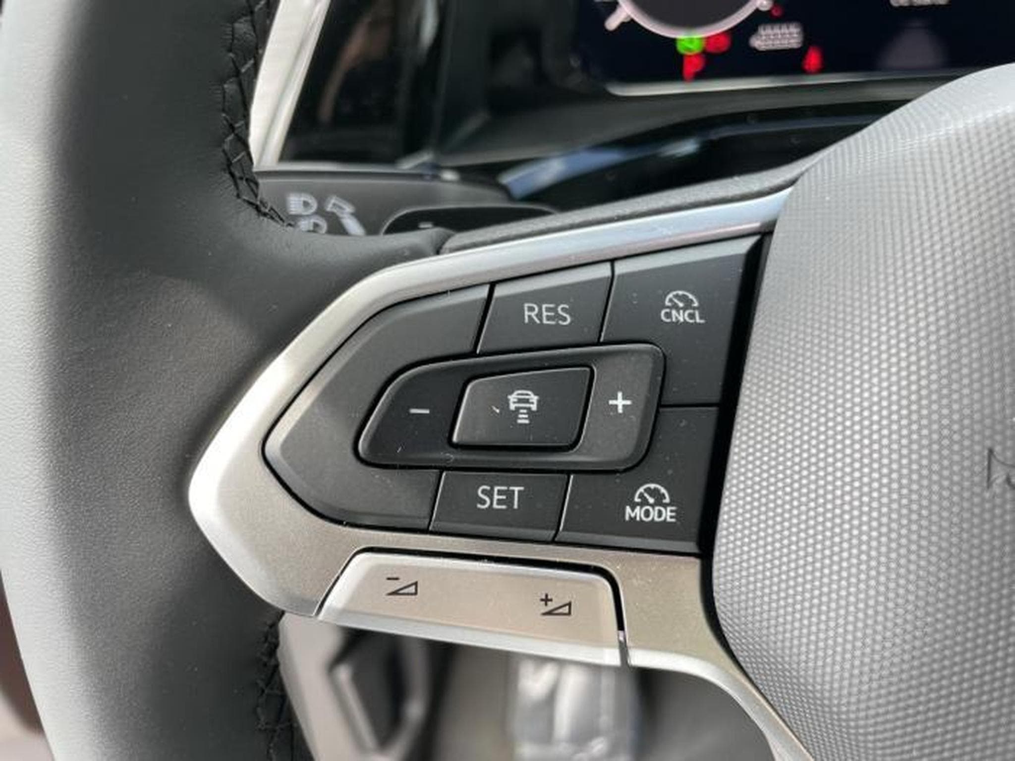 VW T7 Life (2026) - Photo 15
