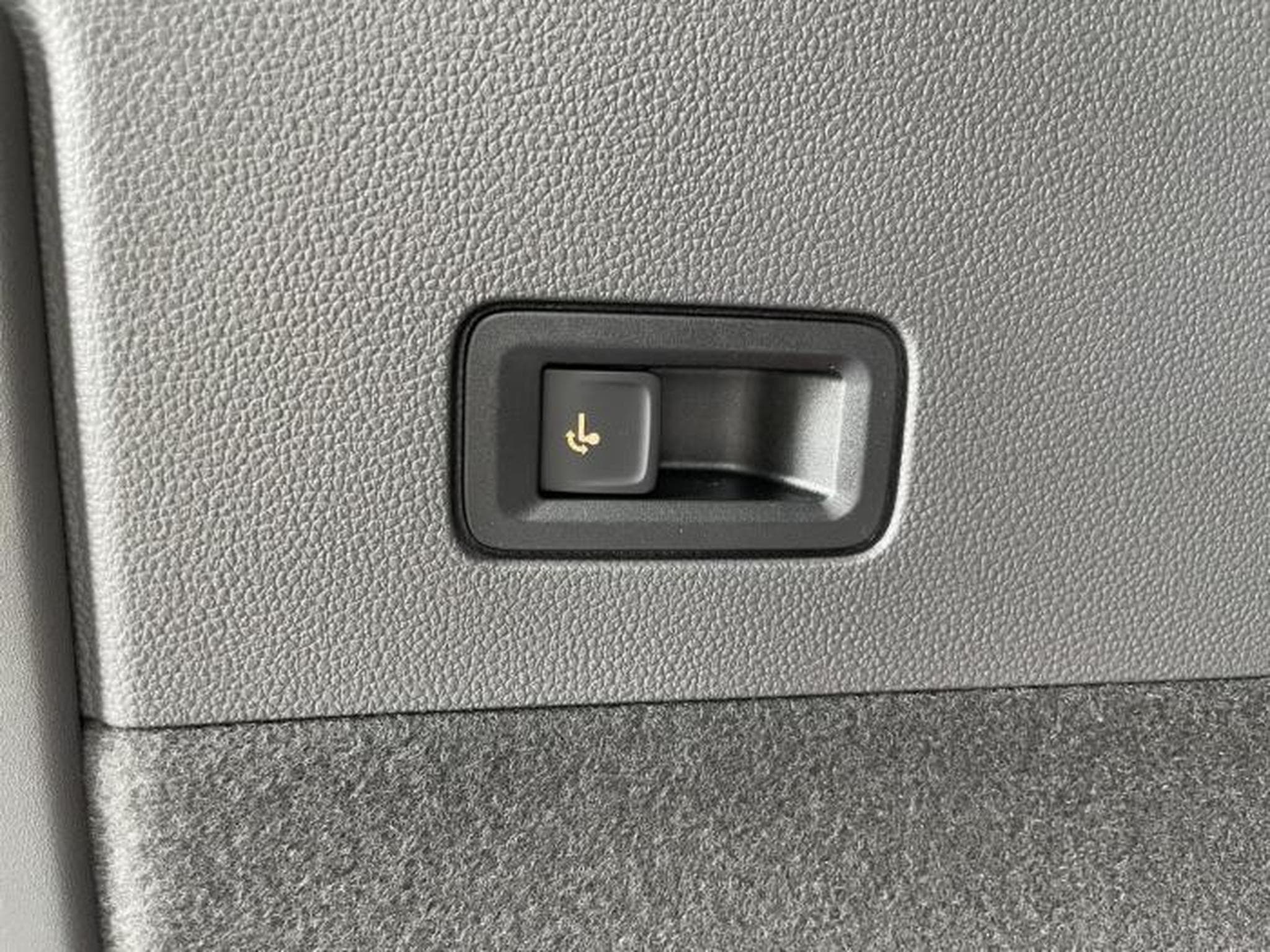 VW T7 Edition (2026) - Photo 19