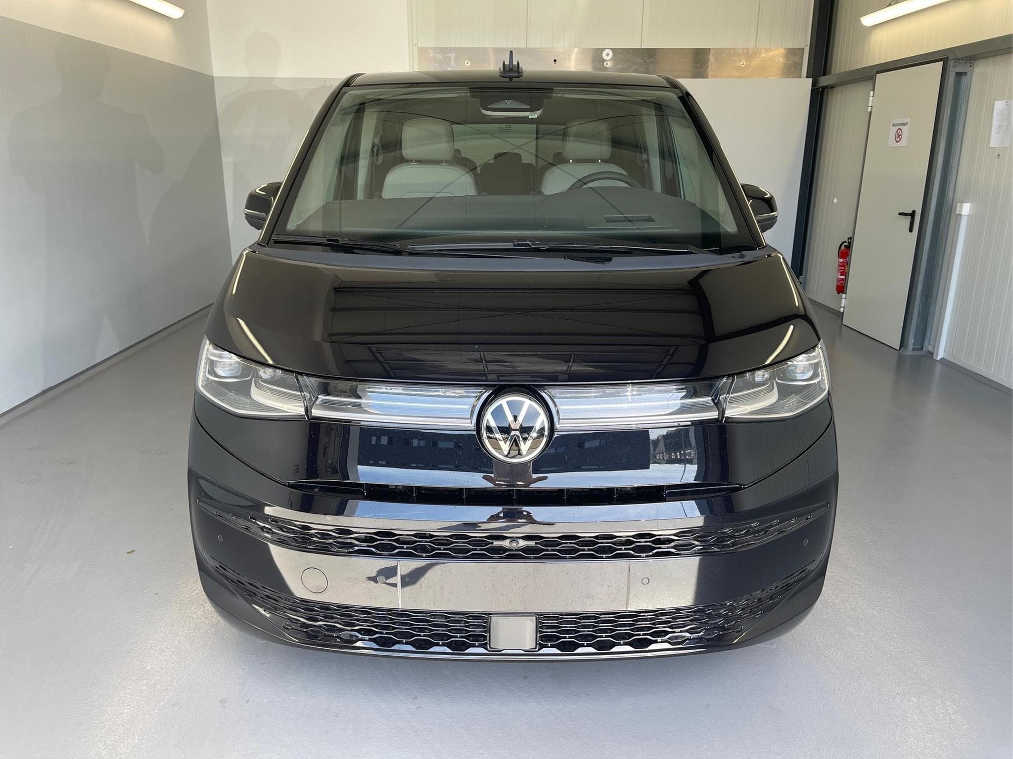 VW T7 Style (2026) - Photo 2