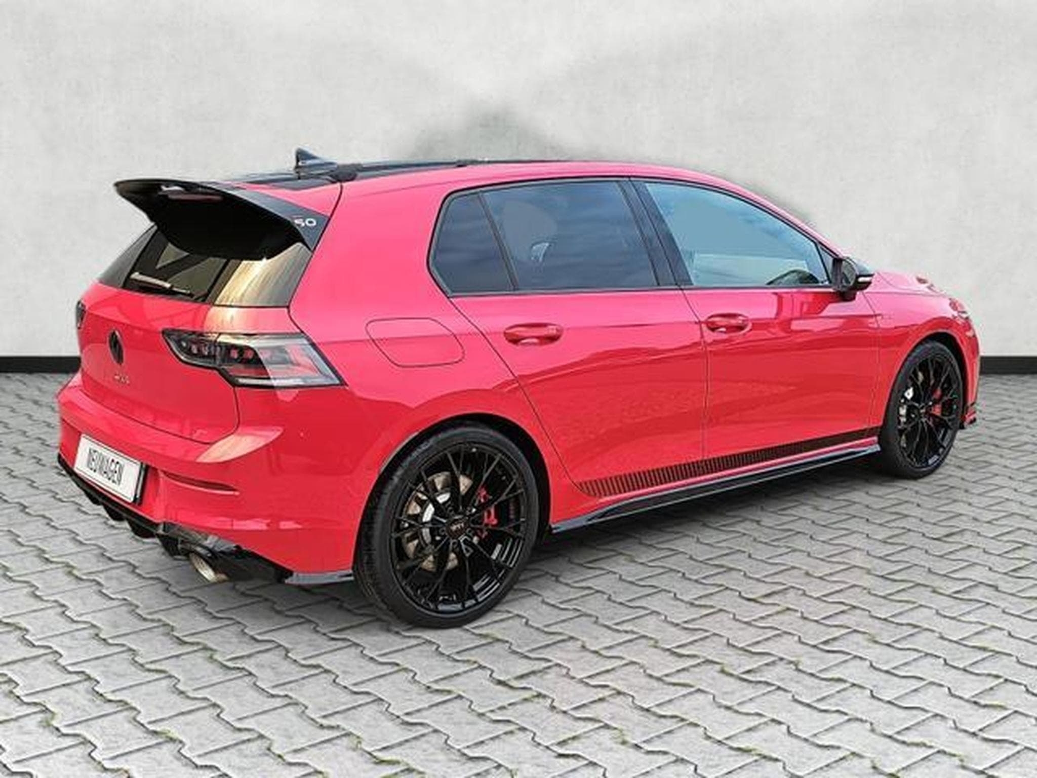 VW Golf 2.0 TSI 239 kW GTI Edition 50 (2026) - Photo 7
