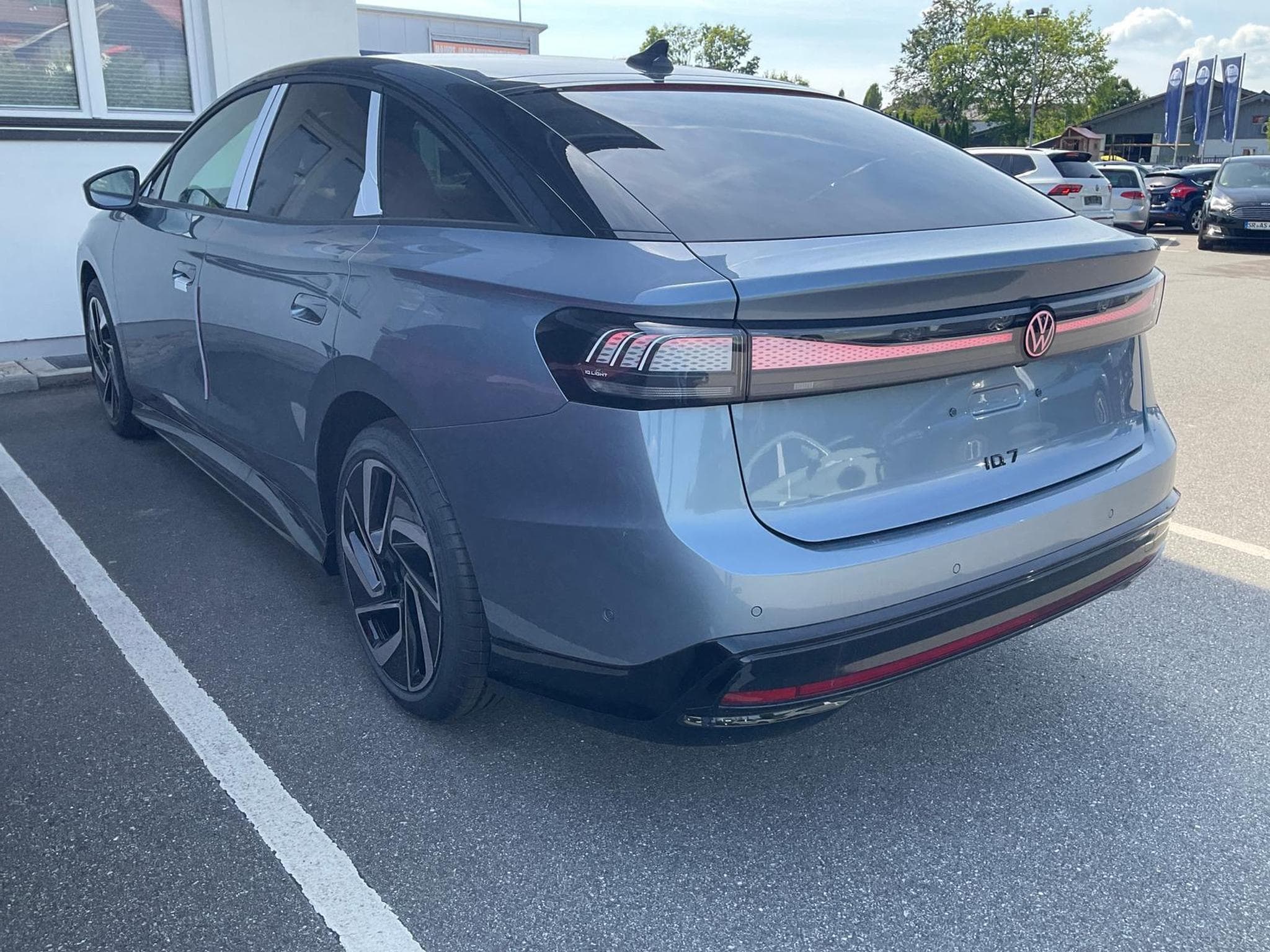 VW ID.7 Limousine Pro 210 kW (2026) - Photo 2