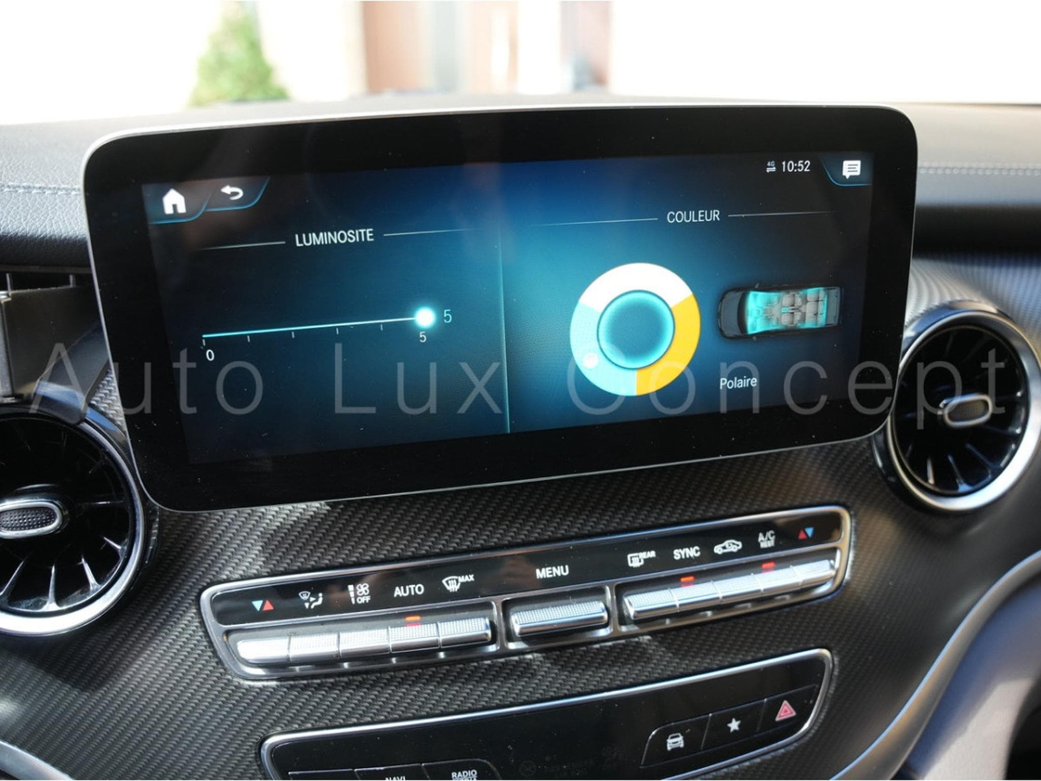 Mercedes V 300 d 4MATIC XL AVANTGARDE AMG Line 9G-TRONIC (2022) - Photo 28