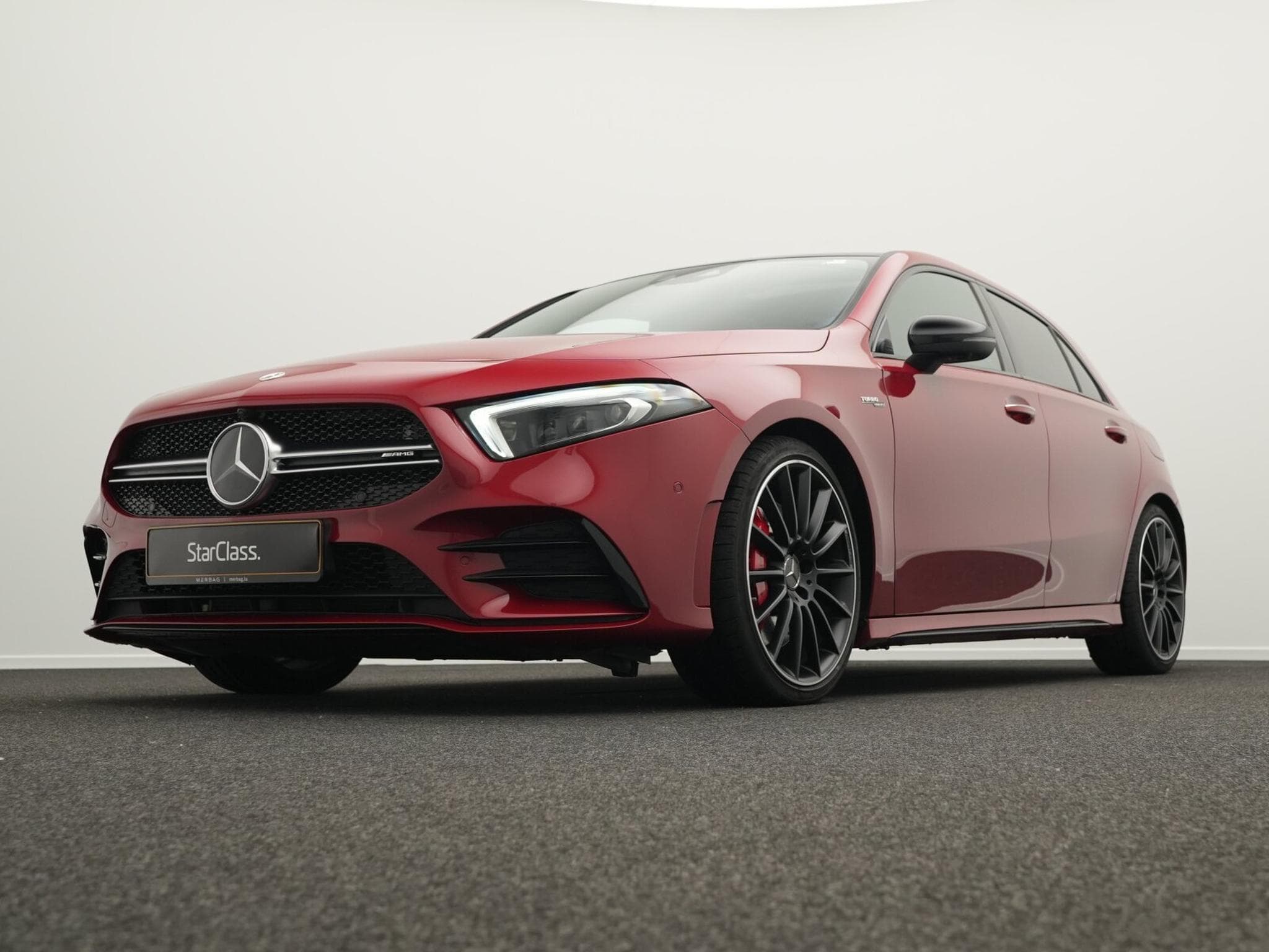Mercedes A 35 AMG AMG A 35 4Matic (EURO 6d) (2022) - Photo 8