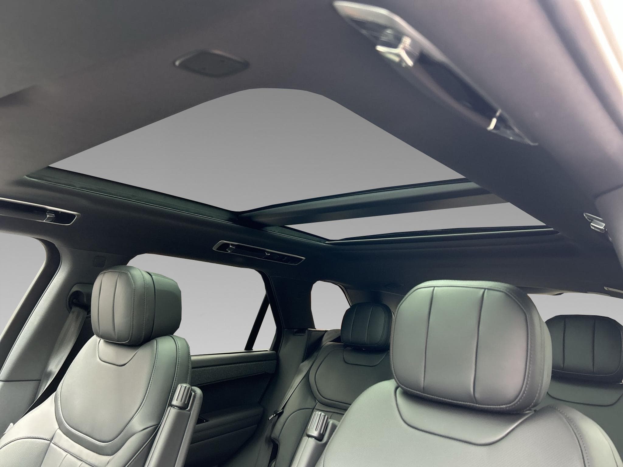Land-Rover Range Rover Sport P460e PHEV Dynamic HSE AWD +Panoramaschiebedach+AHK (2026) - Photo 11