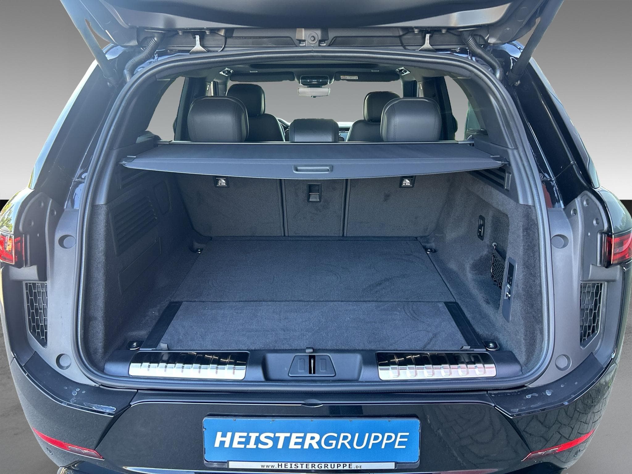 Land-Rover Range Rover Sport P460e PHEV Dynamic HSE +AHK+PanoramaSchiebedach (2026) - Photo 11