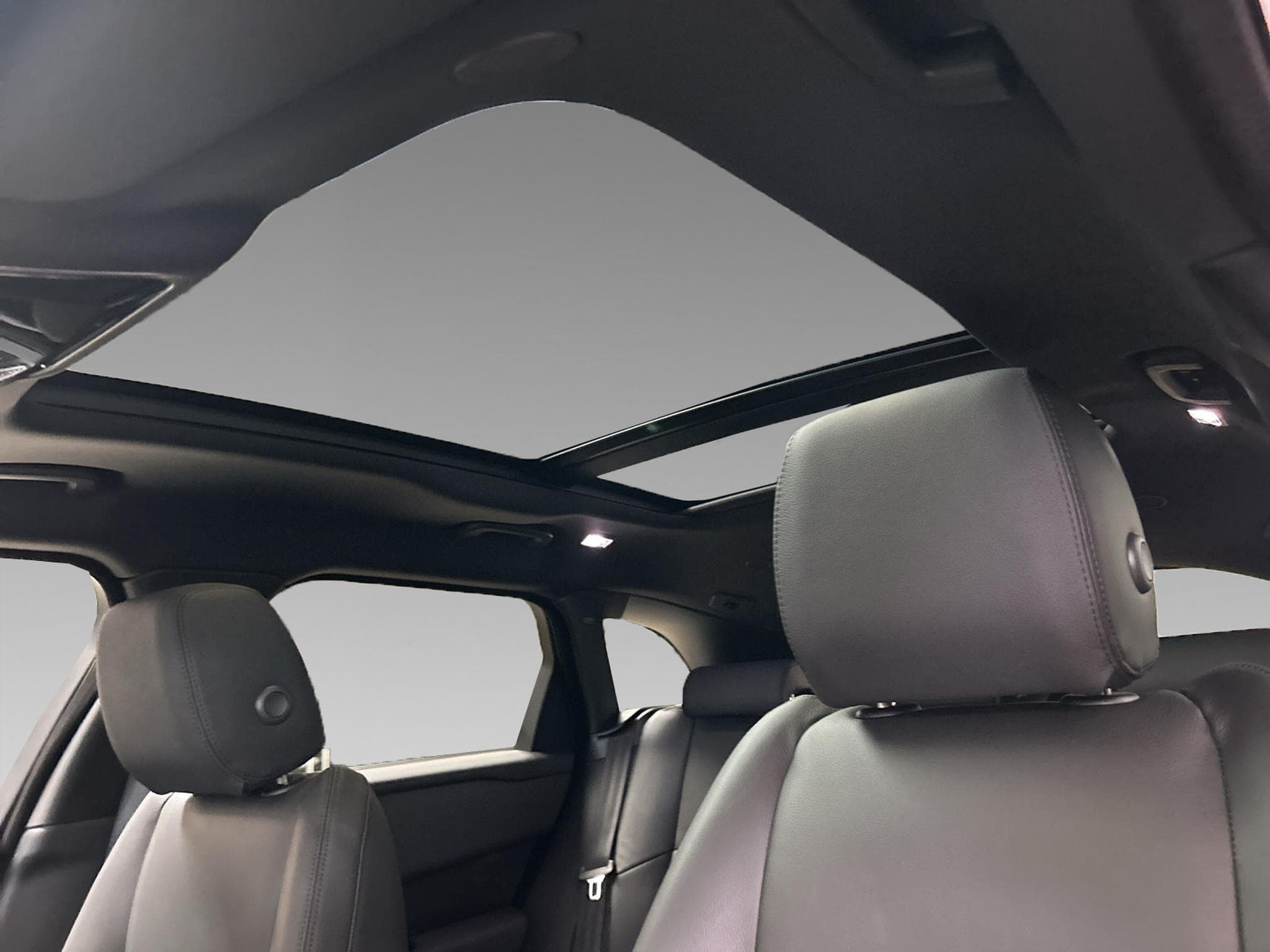 Land-Rover Range Rover Velar 3.0 D300 Dynamic SE +ACC+Panoramaschiebedach (2026) - Photo 12