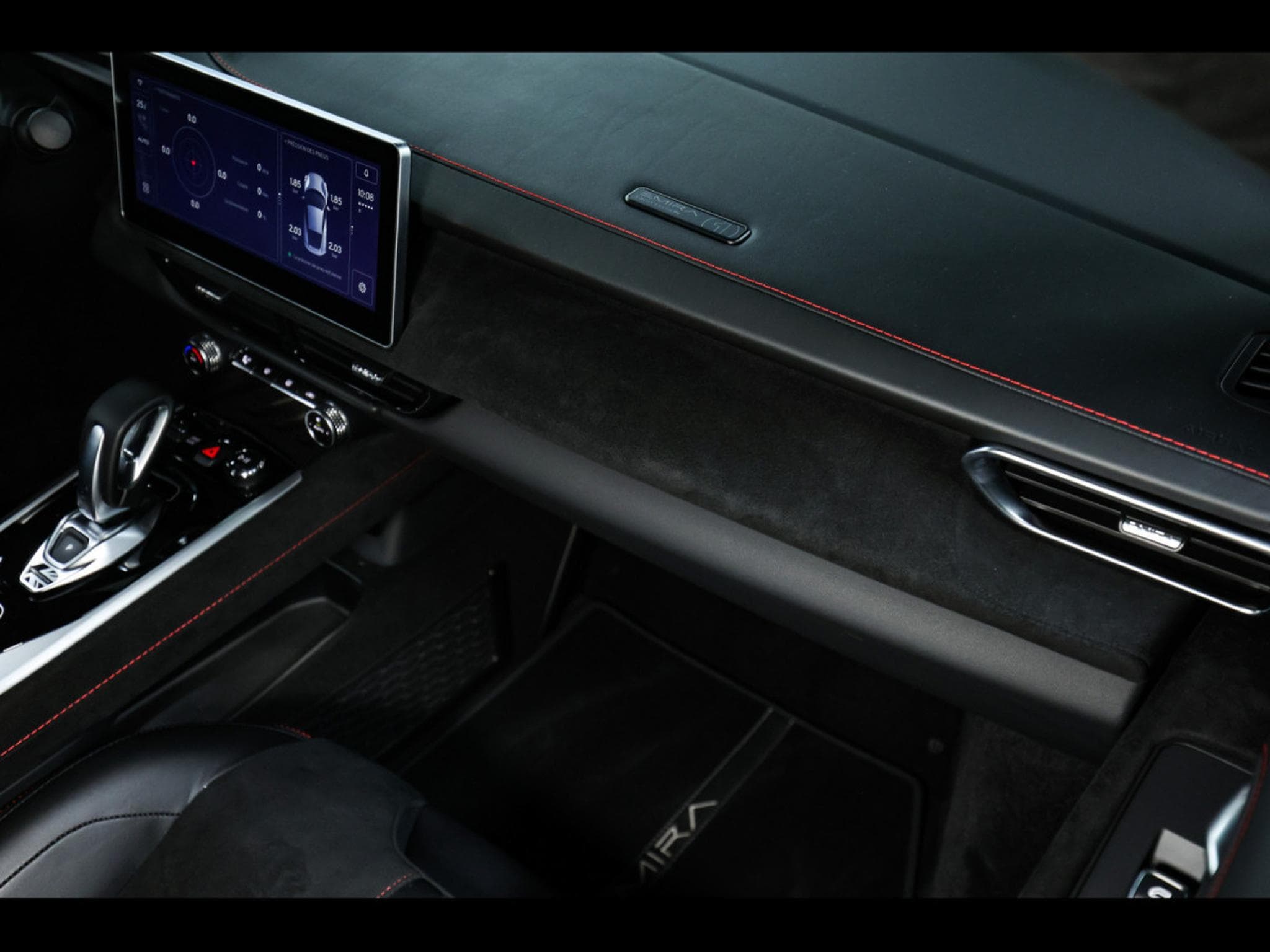 Lotus Emira I4 DCT FIRST EDITION (2024) - Photo 14