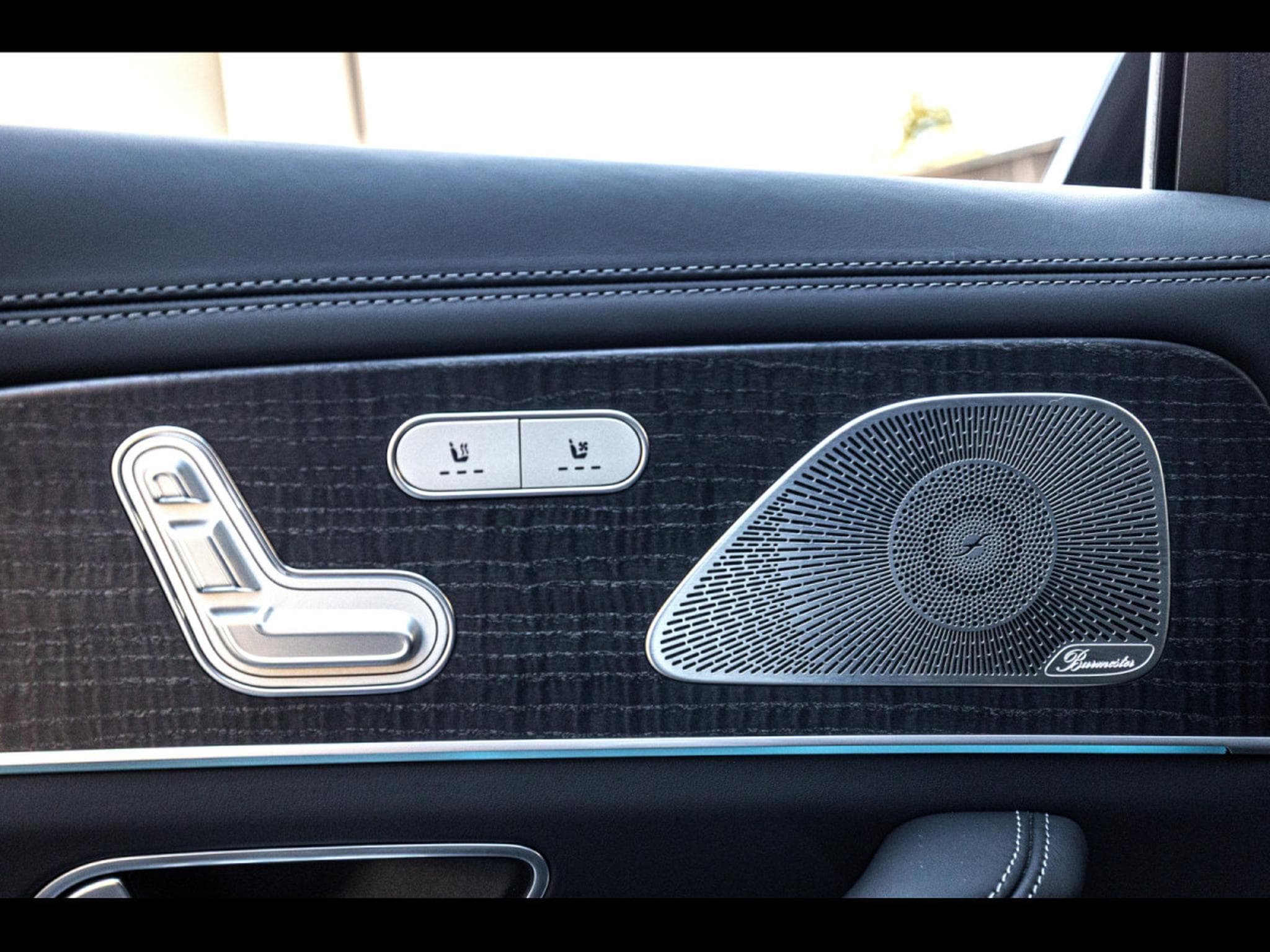 Mercedes GLS 580 4.0 4MATIC AMG-LINE 7 SEATS (2023) - Photo 20