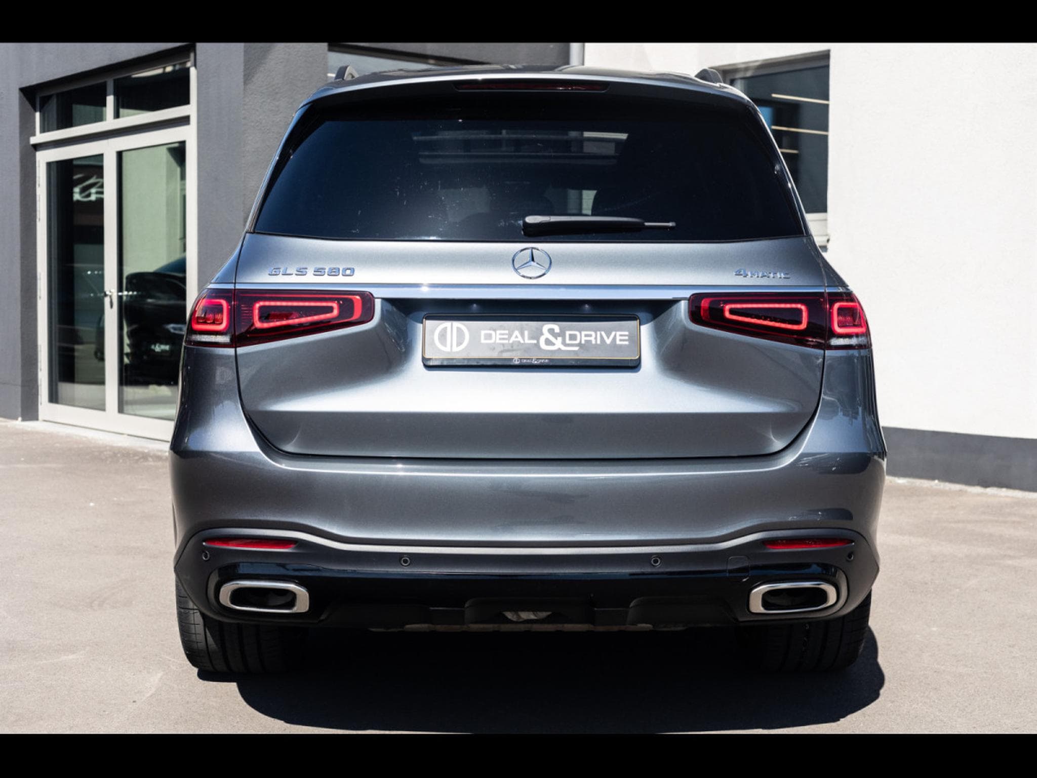 Mercedes GLS 580 4.0 4MATIC AMG-LINE 7 SEATS (2023) - Photo 4