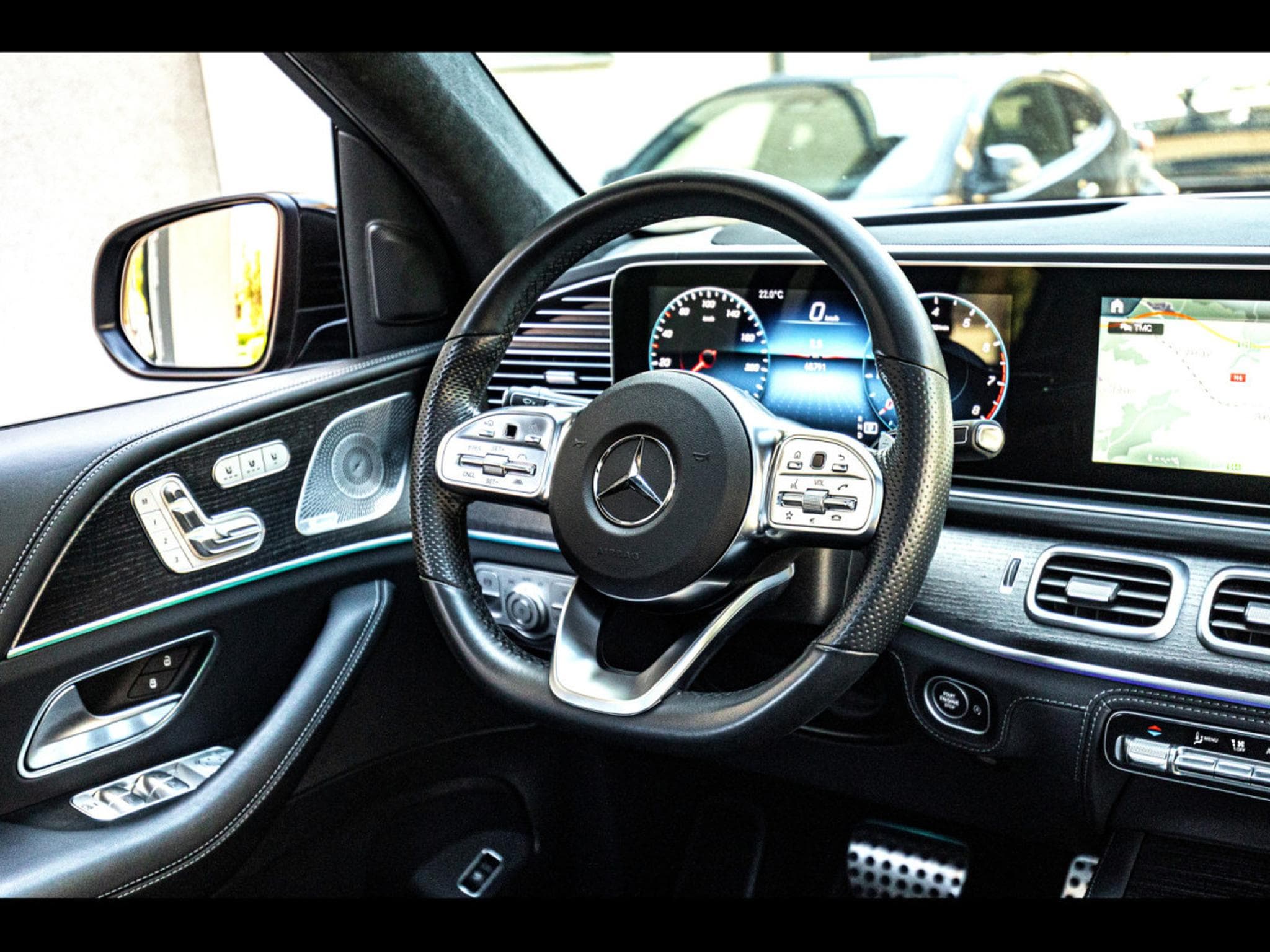 Mercedes GLS 580 4.0 4MATIC AMG-LINE 7 SEATS (2023) - Photo 19
