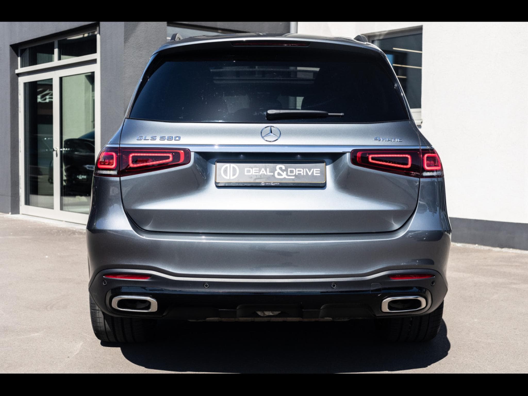 Mercedes GLS 580 4.0 4MATIC AMG-LINE 7 SEATS (2023) - Photo 4