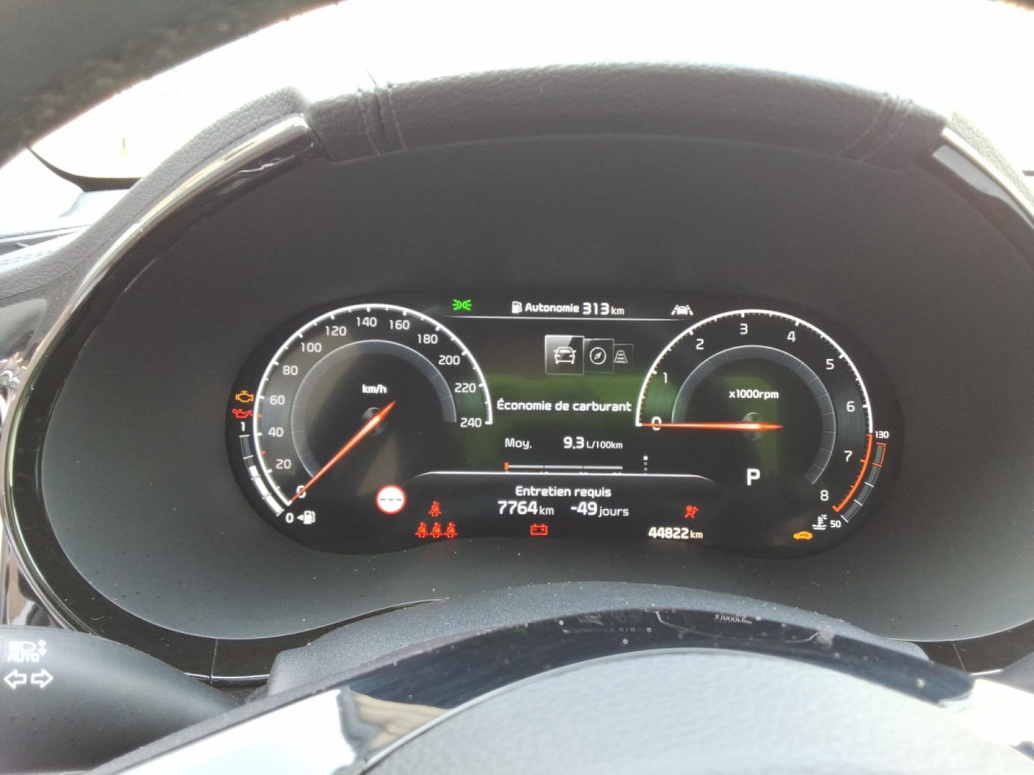 Kia XCeed Sense 1.6 T DCT ISG (2020) - Photo 12