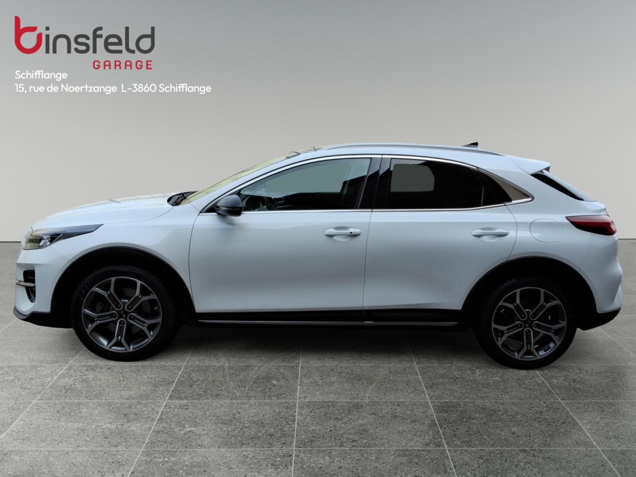 Kia XCeed Sense 1.6 T DCT ISG (2020) - Photo 2