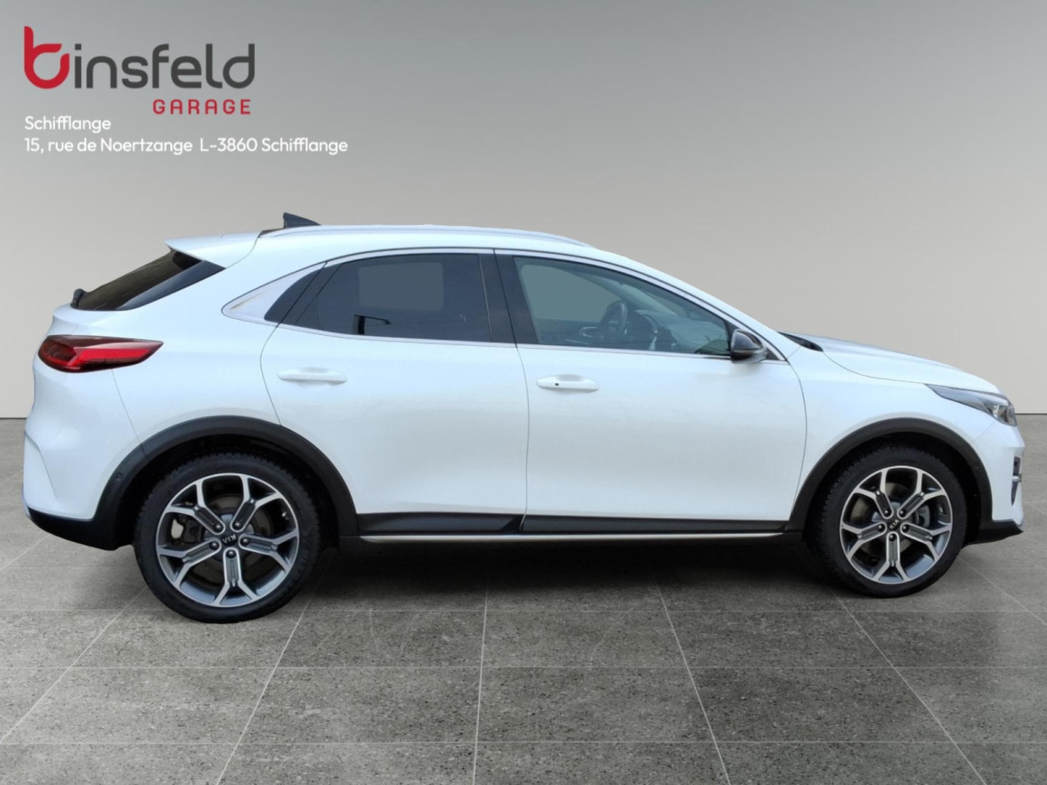 Kia XCeed Sense 1.6 T DCT ISG (2020) - Photo 6