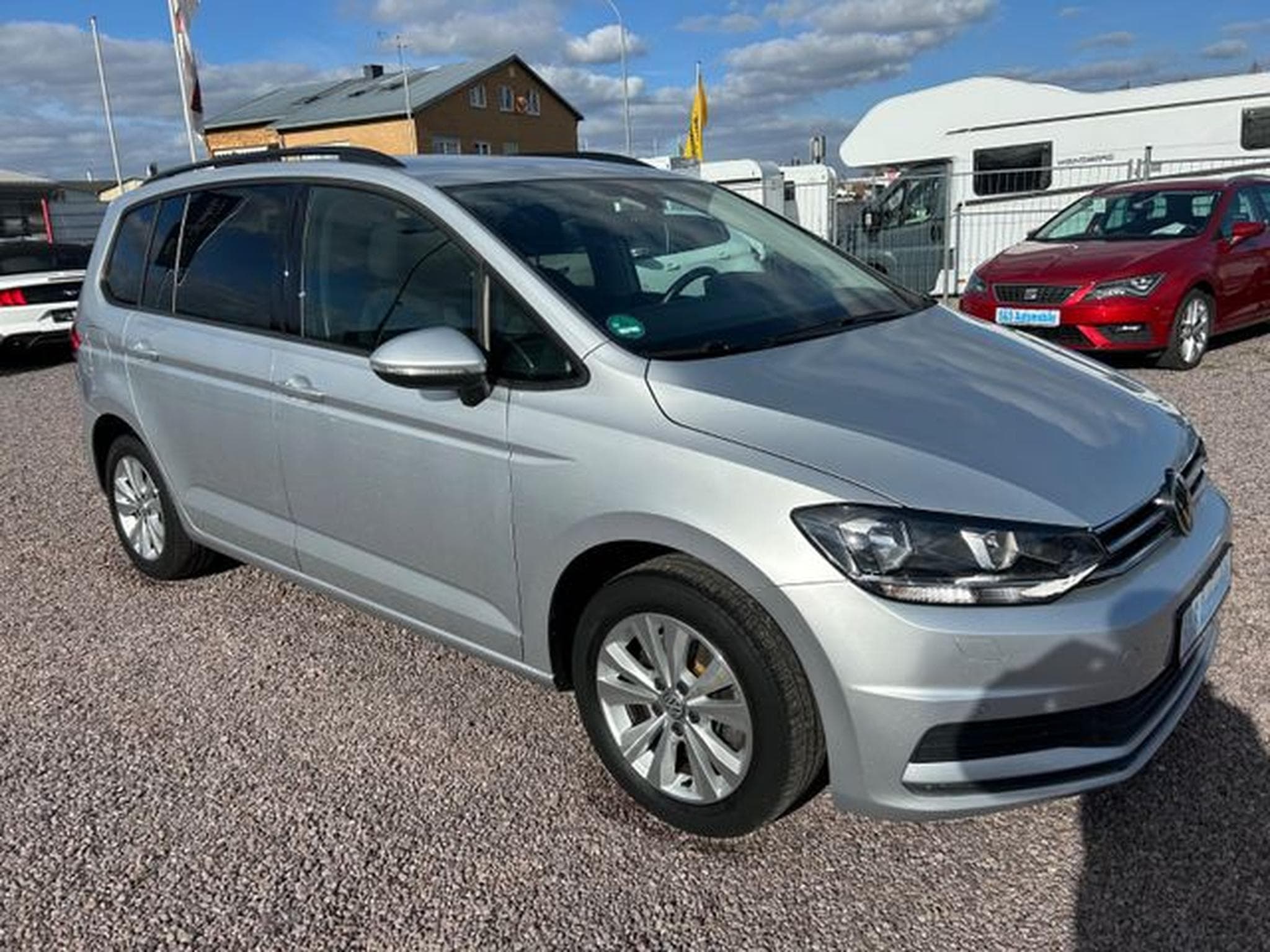 VW Touran Touran Comfortline *i-Cockpit*Kamera*AHK* (2023) - Photo 3