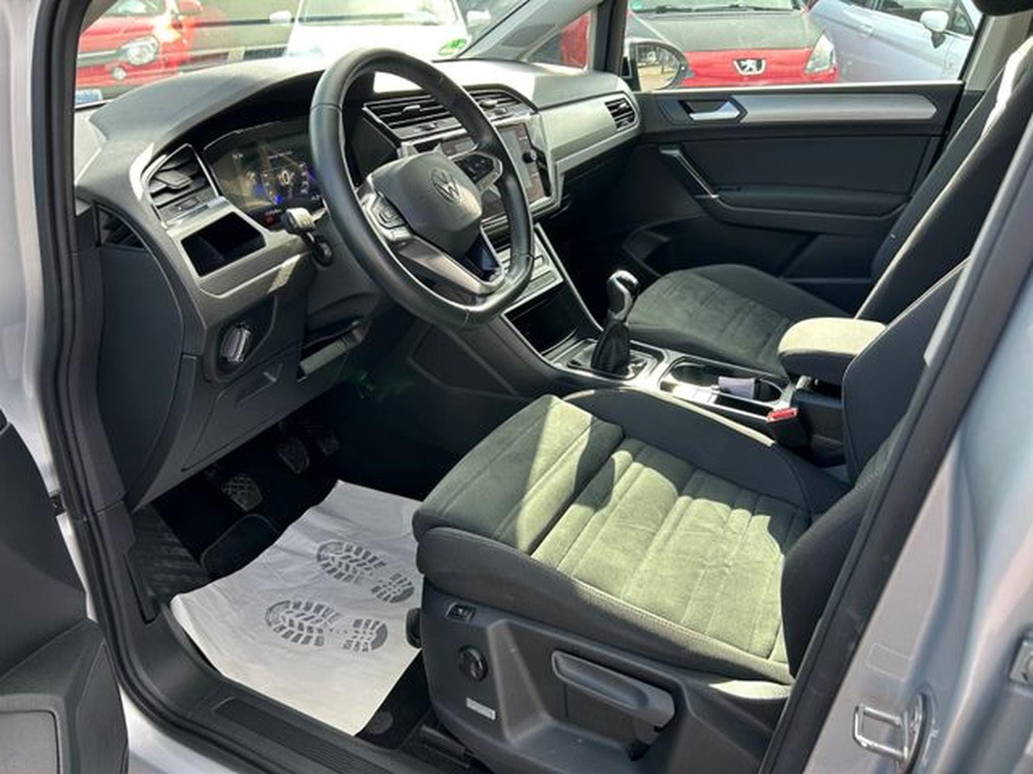 VW Touran Touran Comfortline *i-Cockpit*Kamera*AHK* (2023) - Photo 7