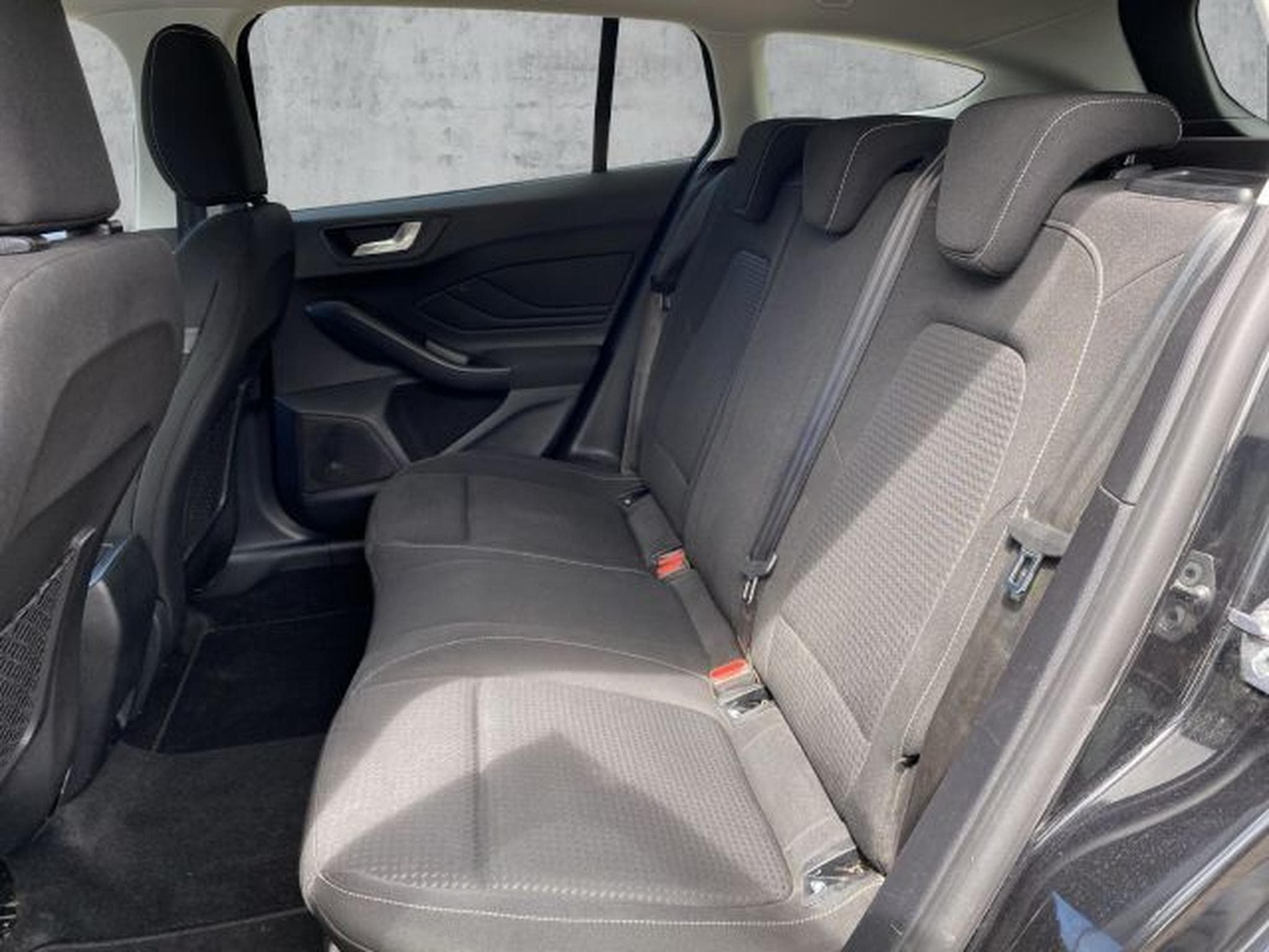 Ford Focus Focus Turnier 1.5 TDCi 8G-Autom. NAVI LED RFK (2022) - Photo 12