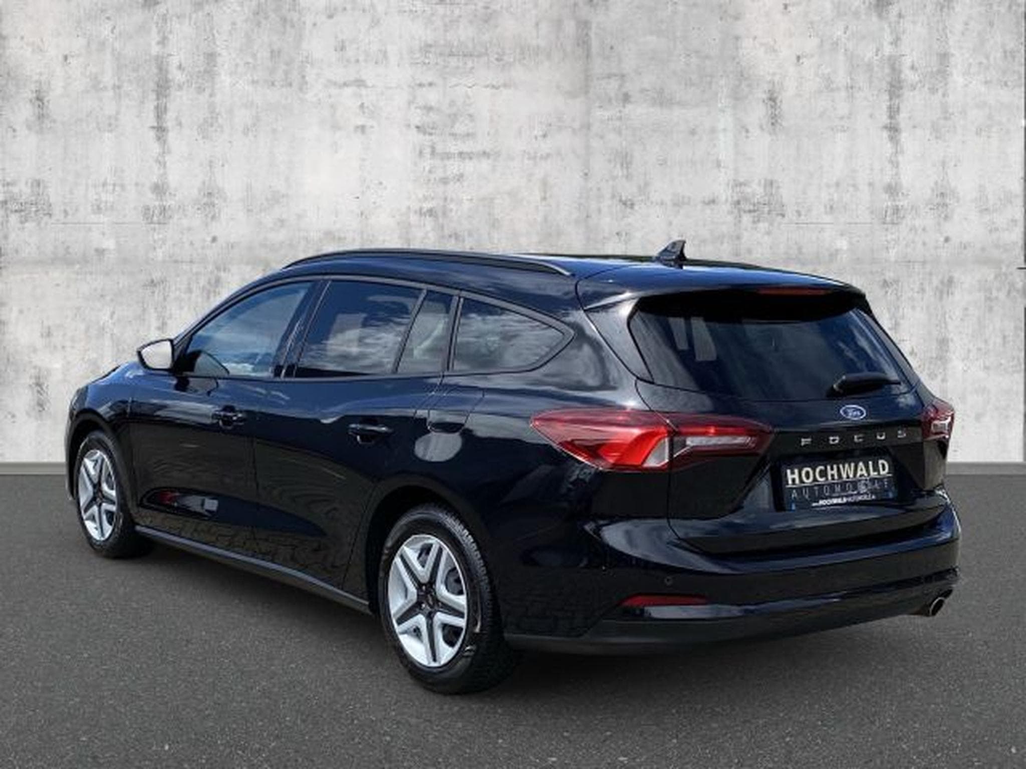 Ford Focus Focus Turnier 1.5 TDCi 8G-Autom. NAVI LED RFK (2022) - Photo 3