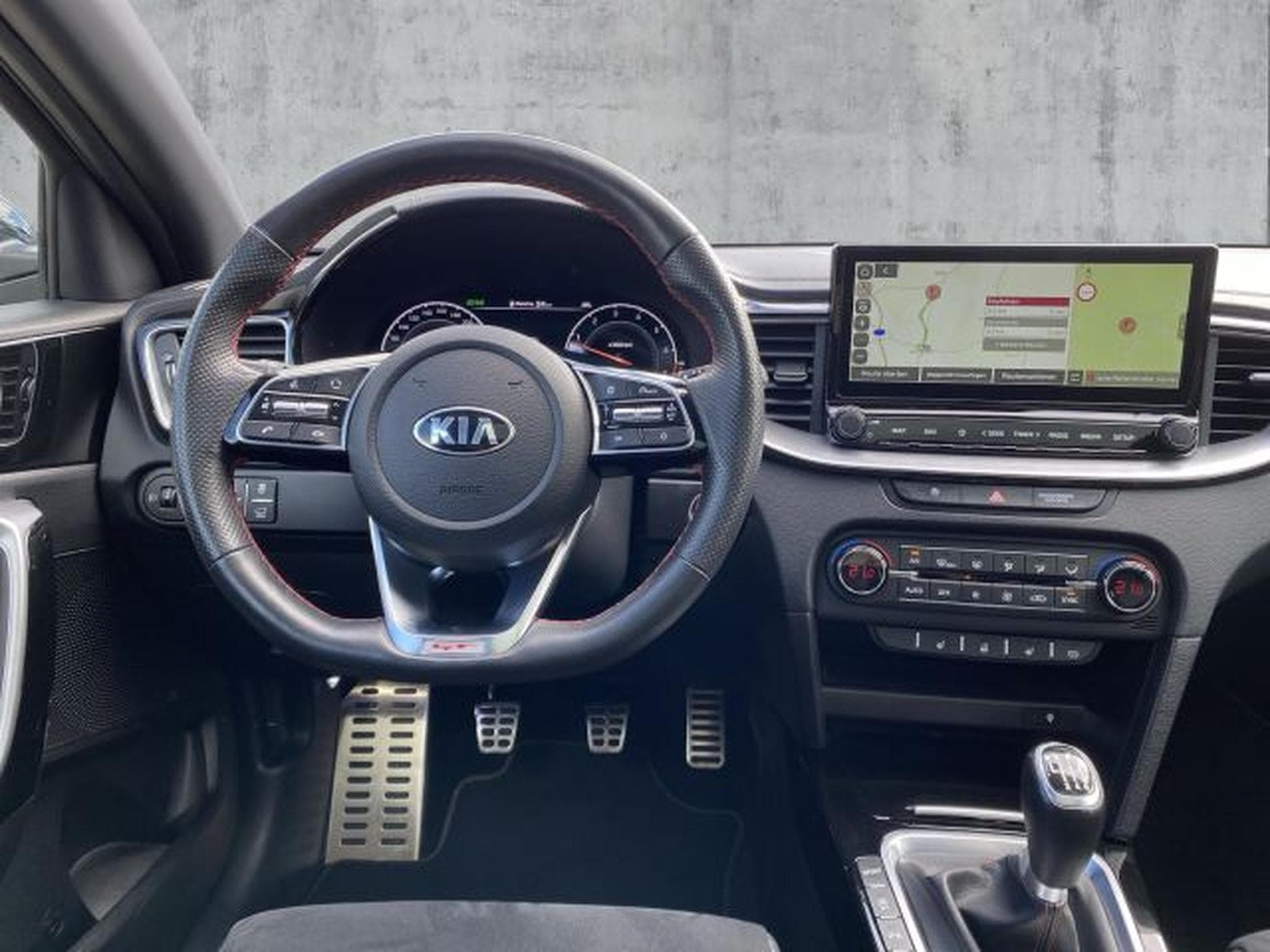 Kia ProCeed ProCeed GT 1.6 T-GDI NAVI LED RFK PANO 1.HAND (2020) - Photo 15